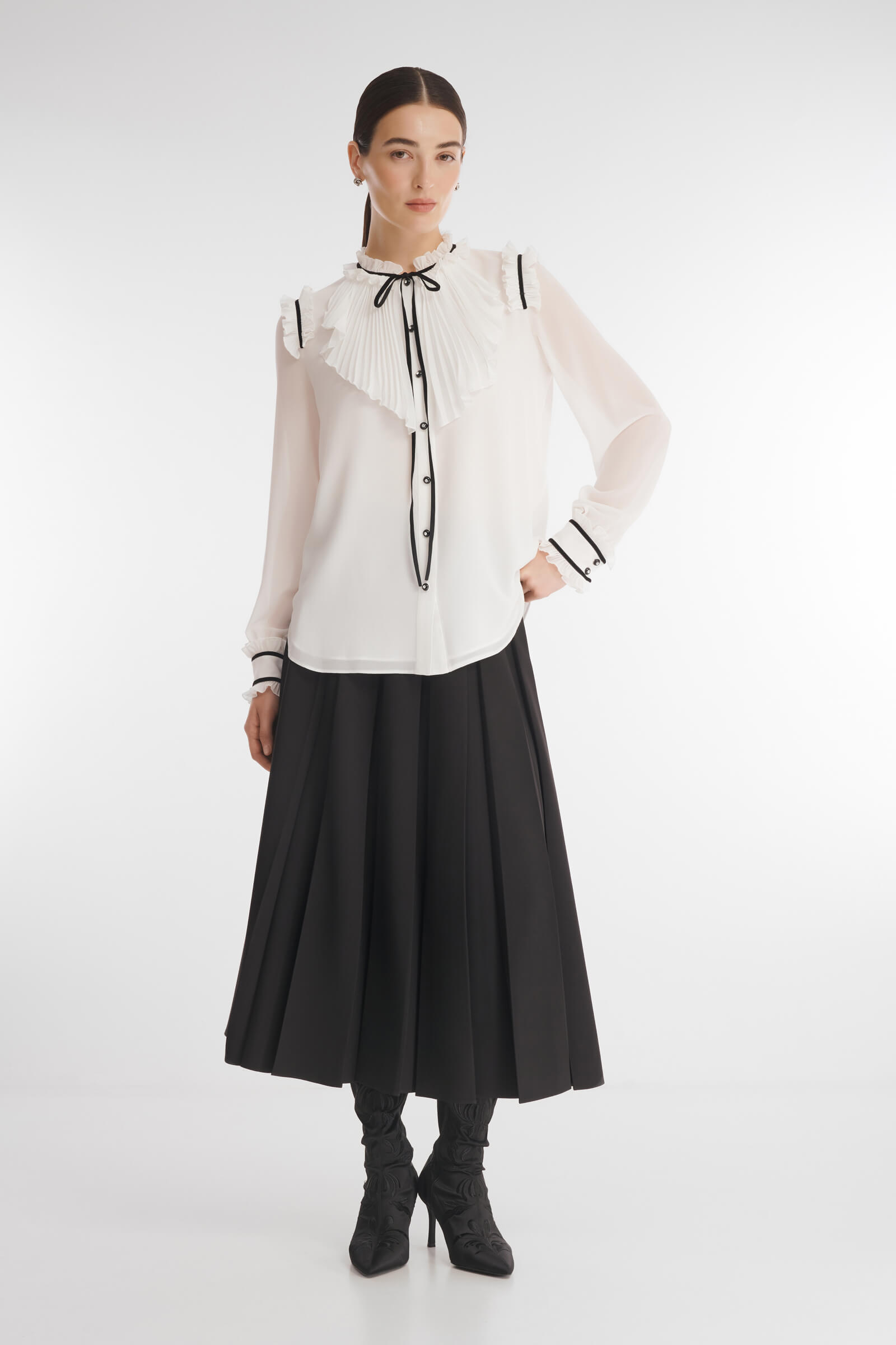 Рубашка с жабо и рюшами Бренд Caterina Leman