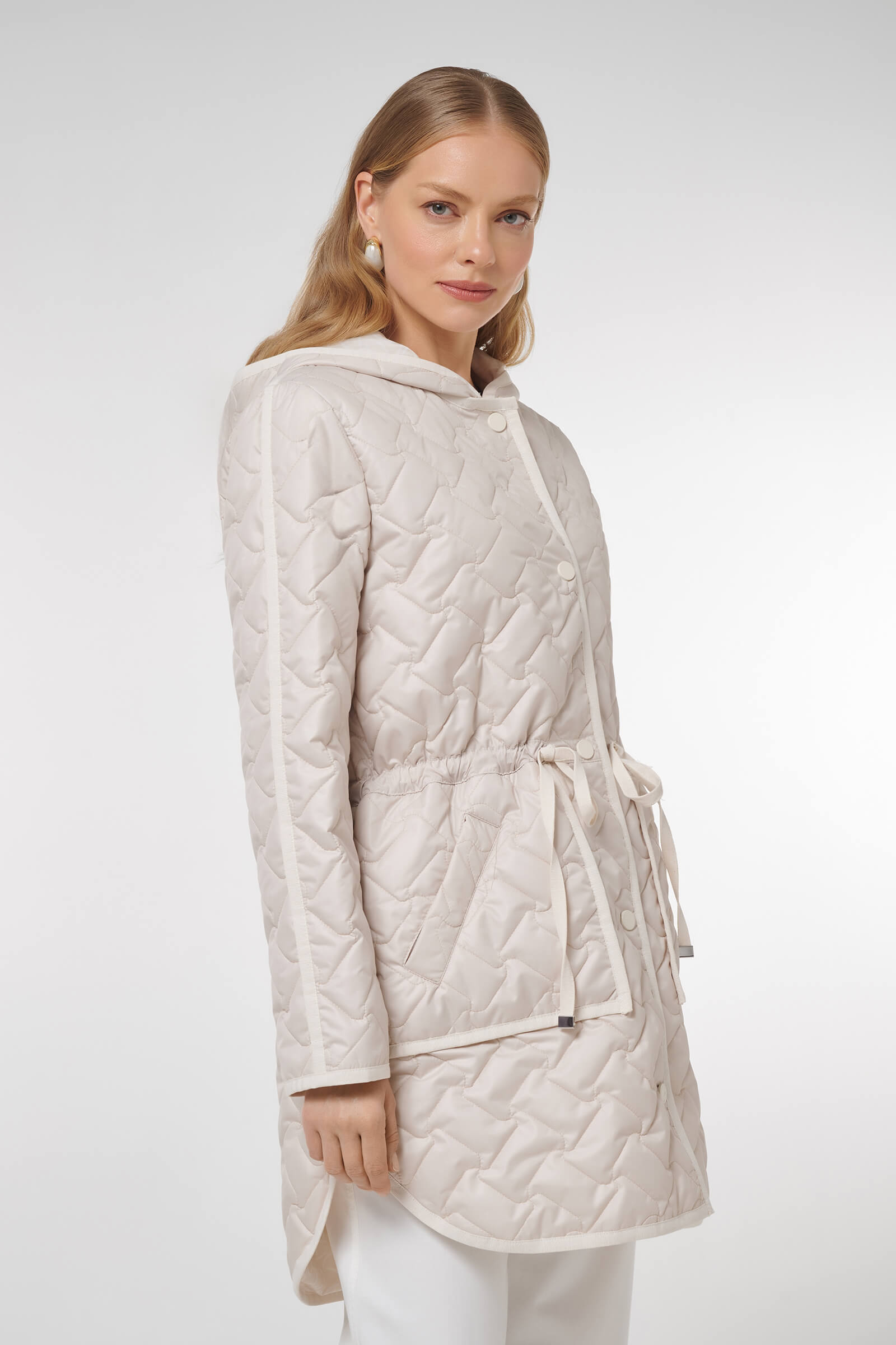 Куртка на кулиске с капюшоном Бренд Caterina Leman