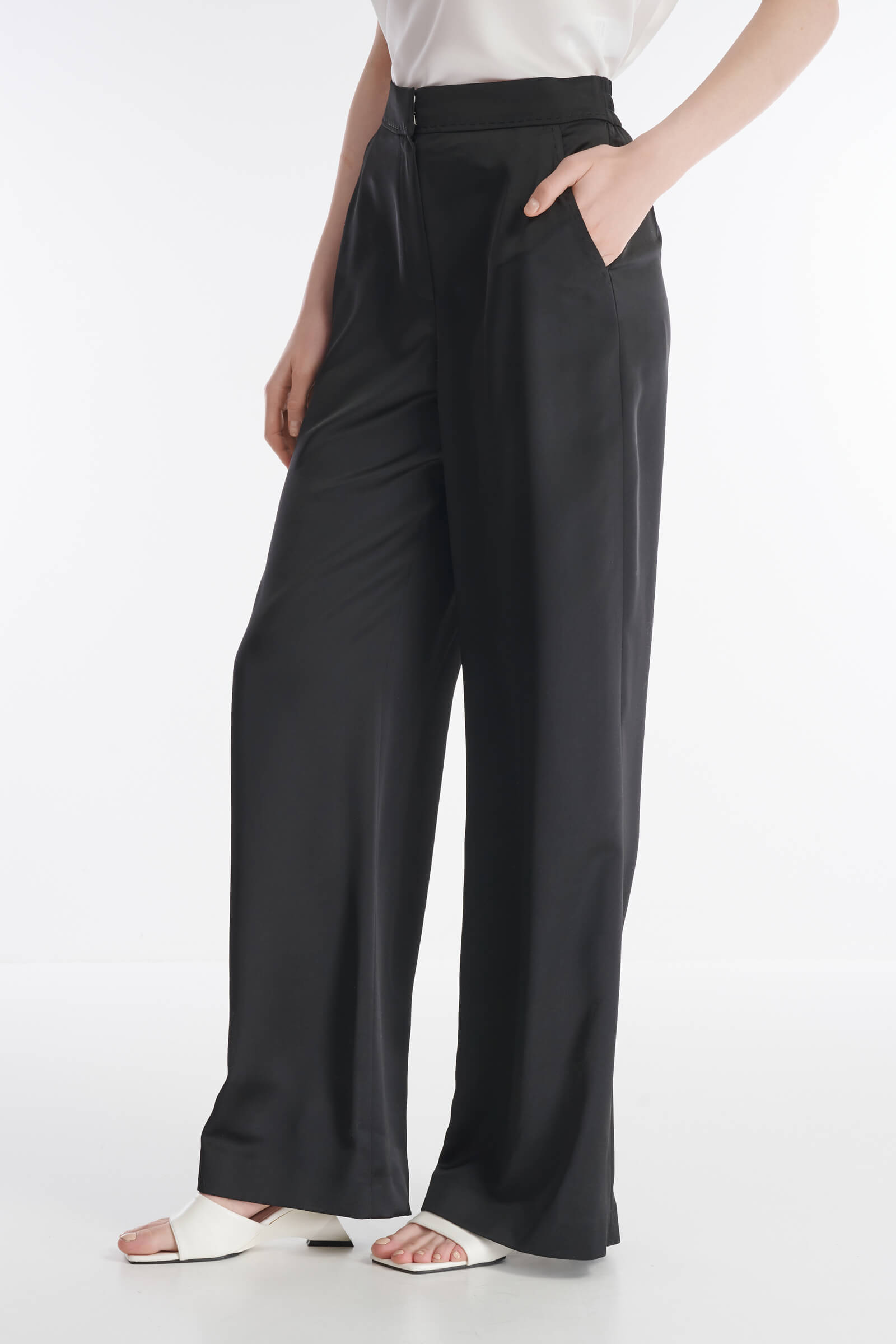 Атласные брюки Бренд Caterina Leman