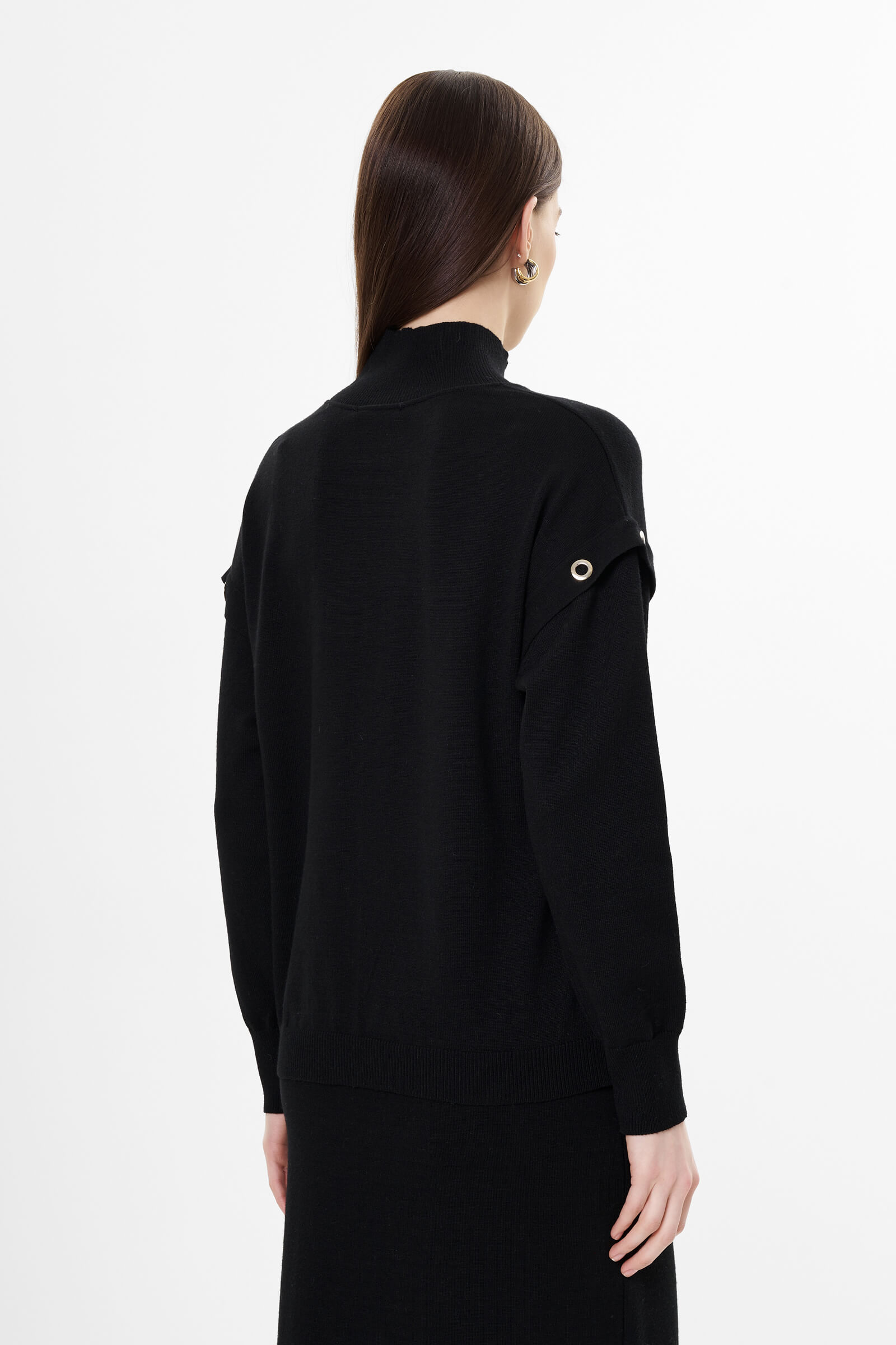 Водолазка с декоративной фурнитурой Бренд Daniela Drei