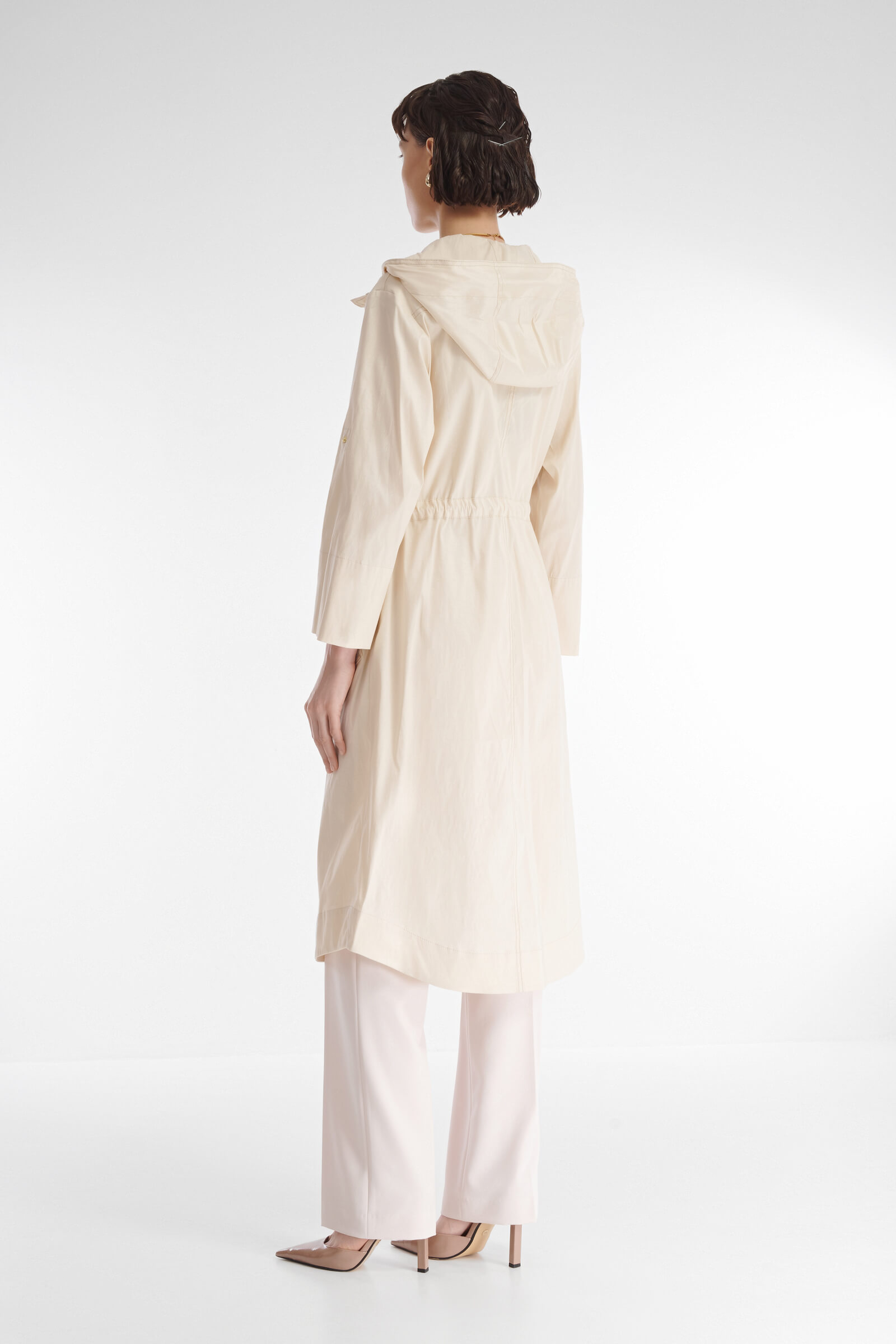 Легкий плащ с капюшоном Бренд Caterina Leman