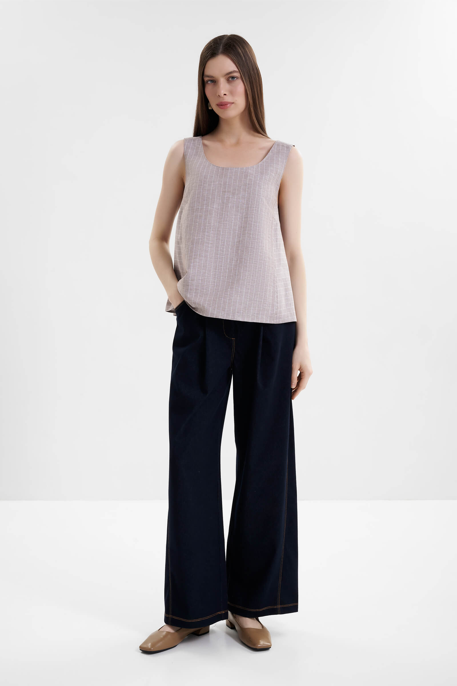 Укороченные джинсы Бренд MM