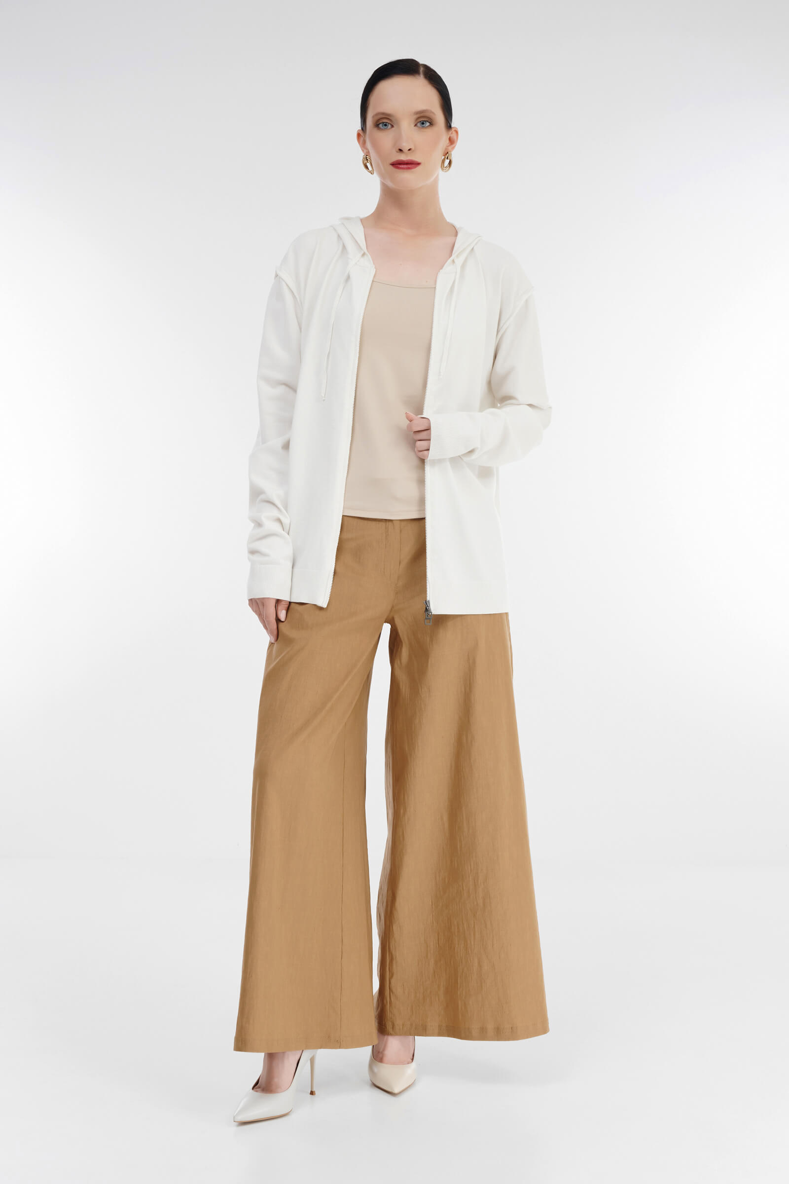 Толстовка с капюшоном Бренд Sarah Pacini