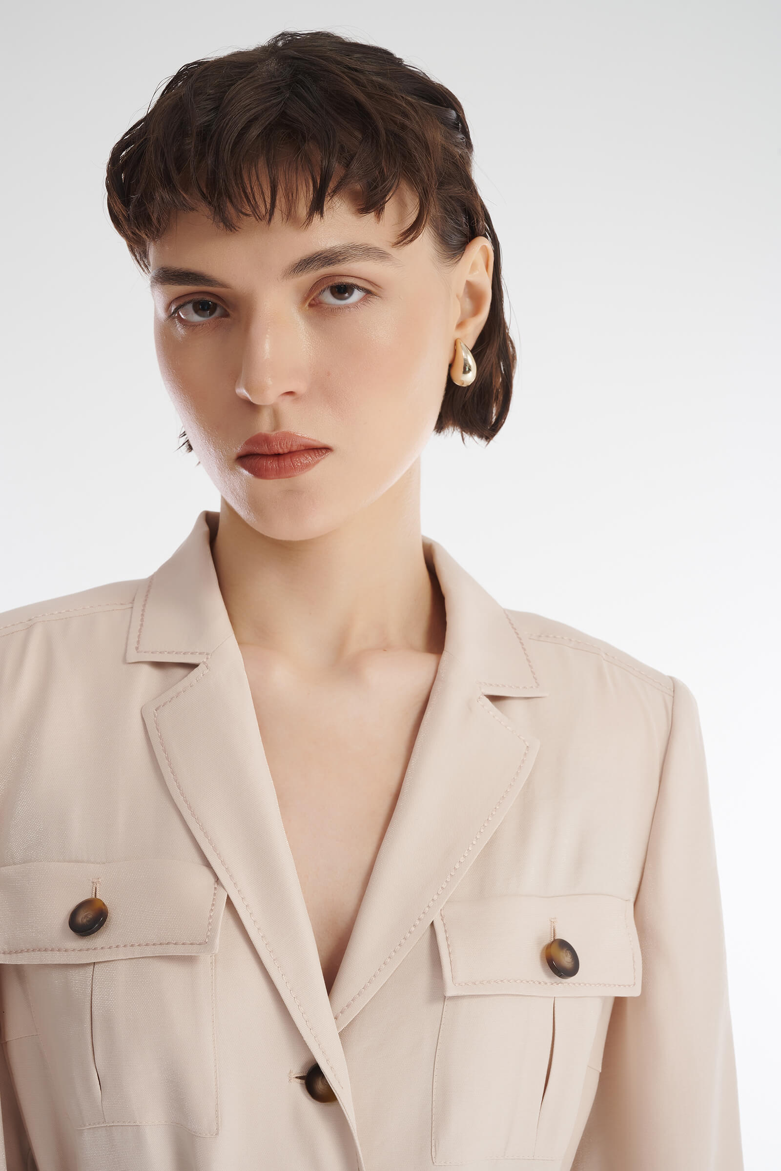 Платье-рубашка с накладными карманами Бренд Caterina Leman