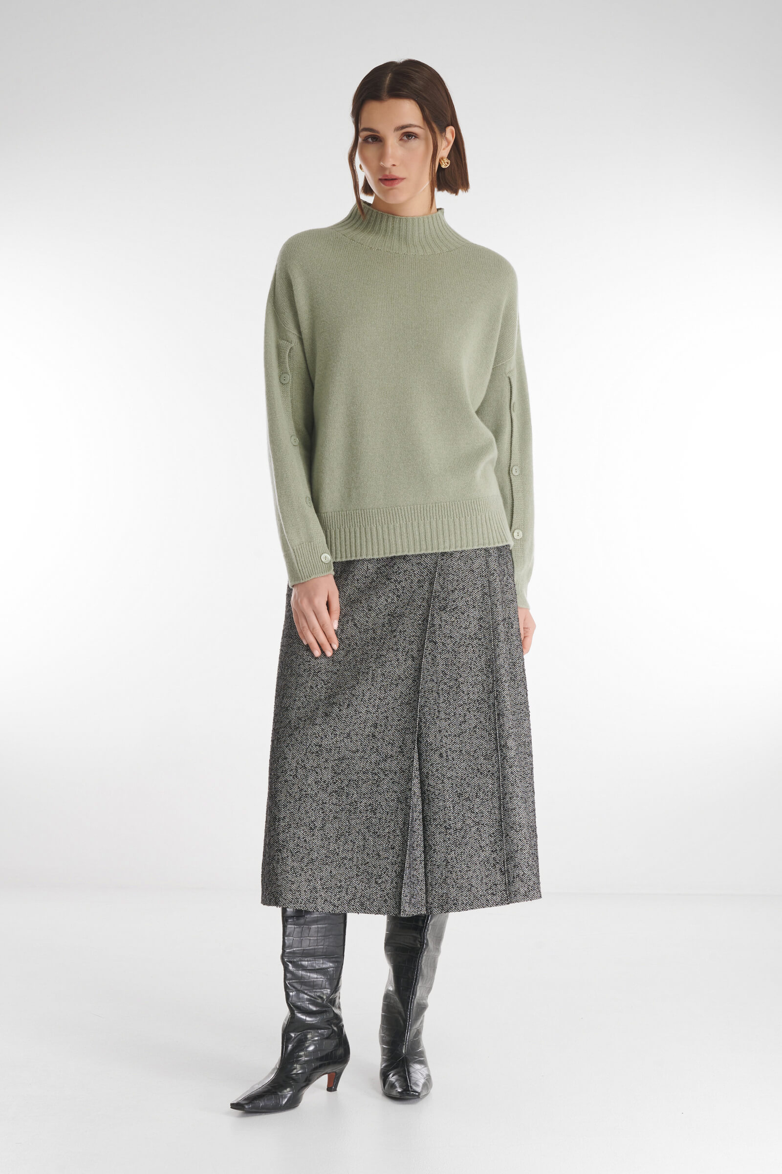 Свитер с пуговицами на рукавах Бренд Caterina Leman