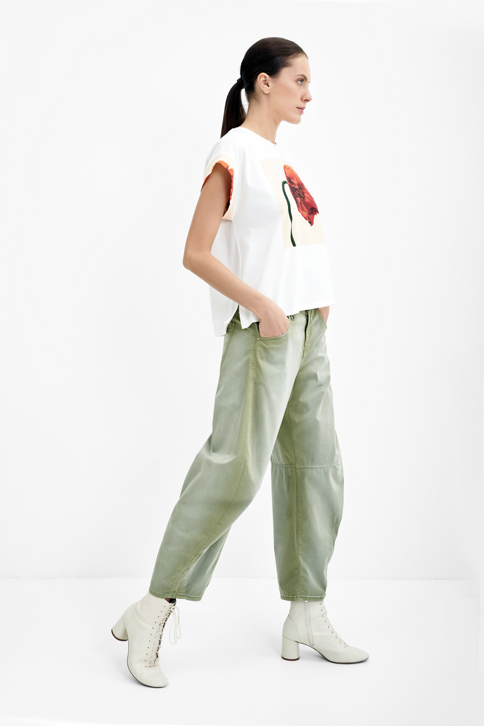 Джинсы багги с вареным эффектом Бренд High