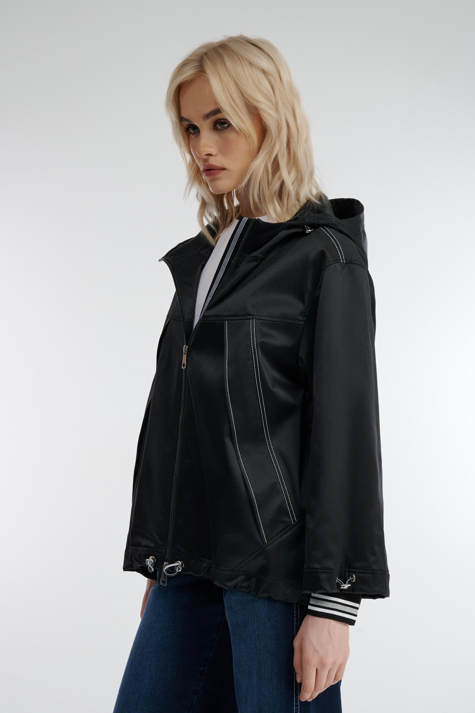 Куртка с капюшоном Бренд Caterina Leman