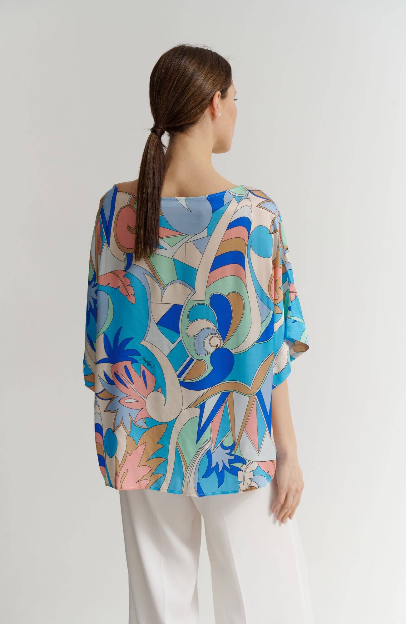 Блузка с абстрактным принтом Бренд Rocco Ragni