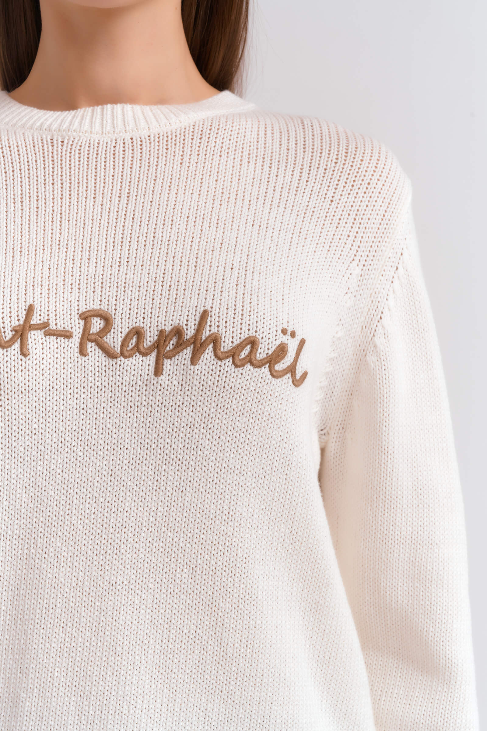 Джемпер с текстом в виде вышивки Бренд Diana Gallesi