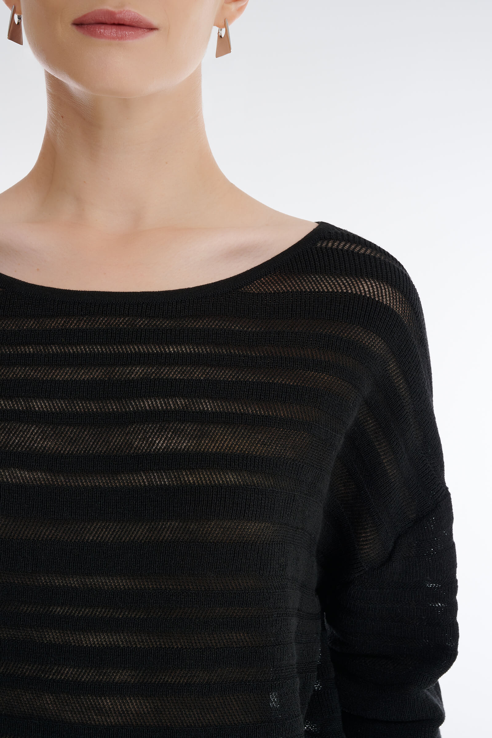 Джемпер с вырезом-лодочкой Бренд Sarah Pacini