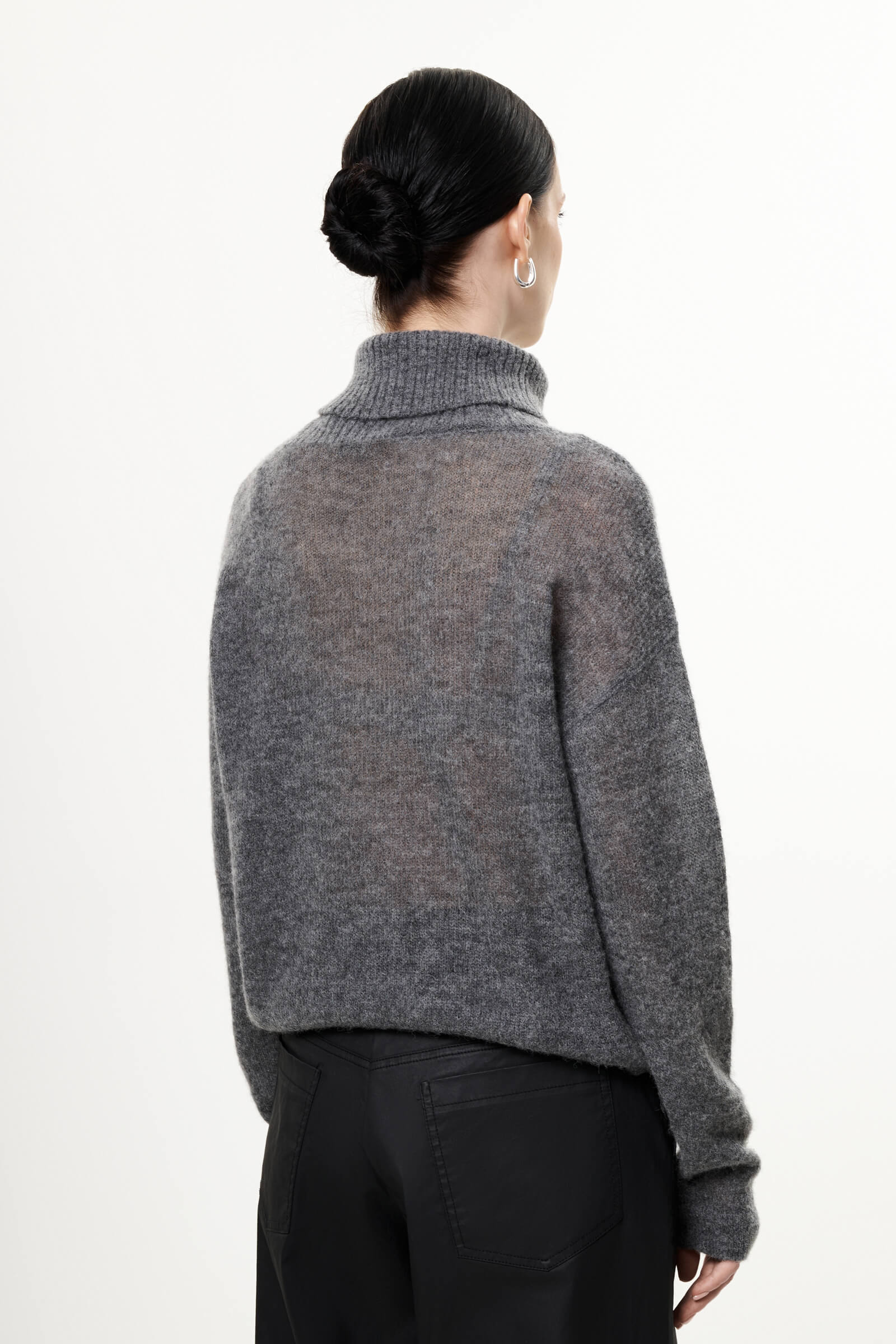 Свитер из шерсти альпаки Бренд Sarah Pacini