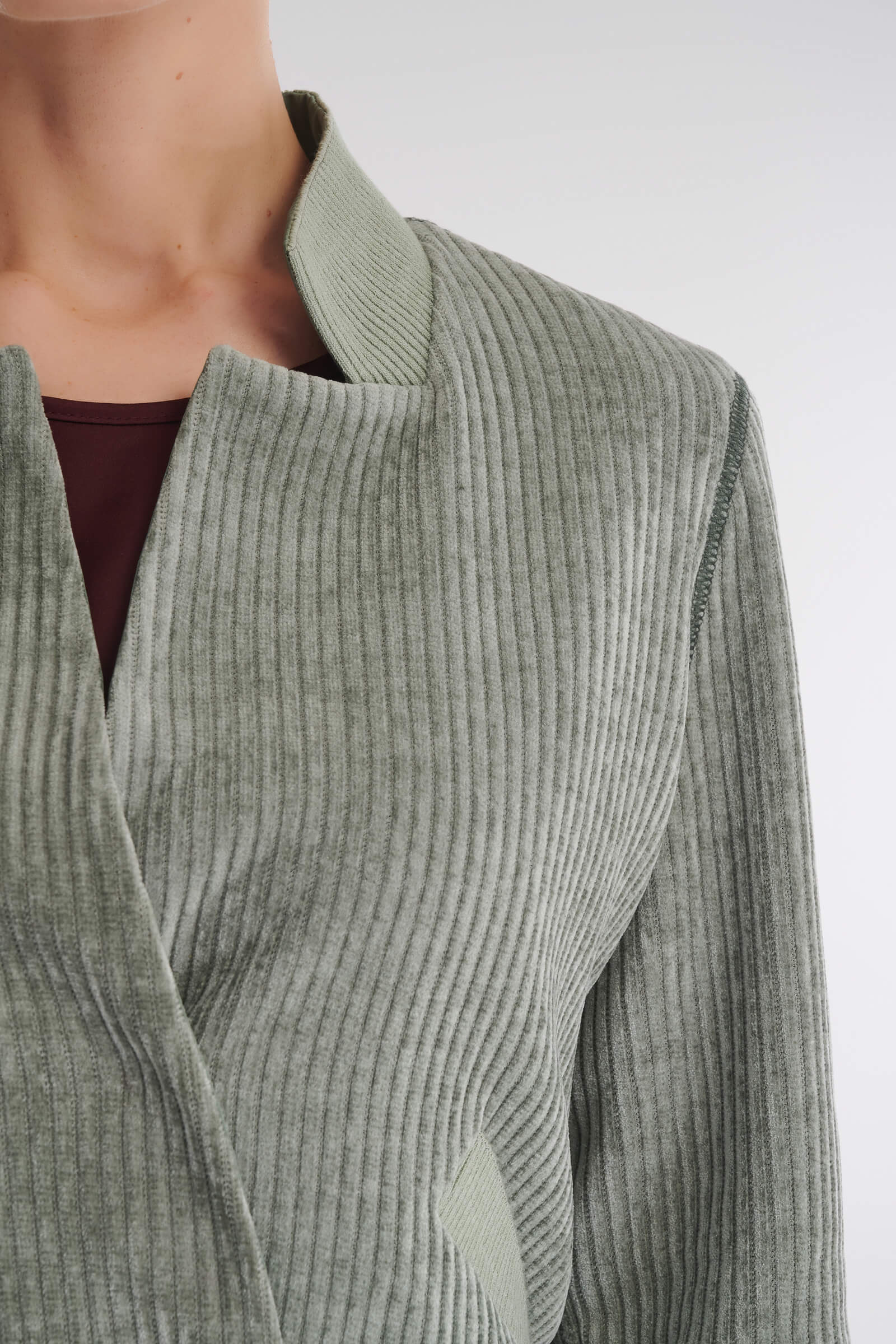 Бомбер из мягкого вельвета Бренд Caterina Leman