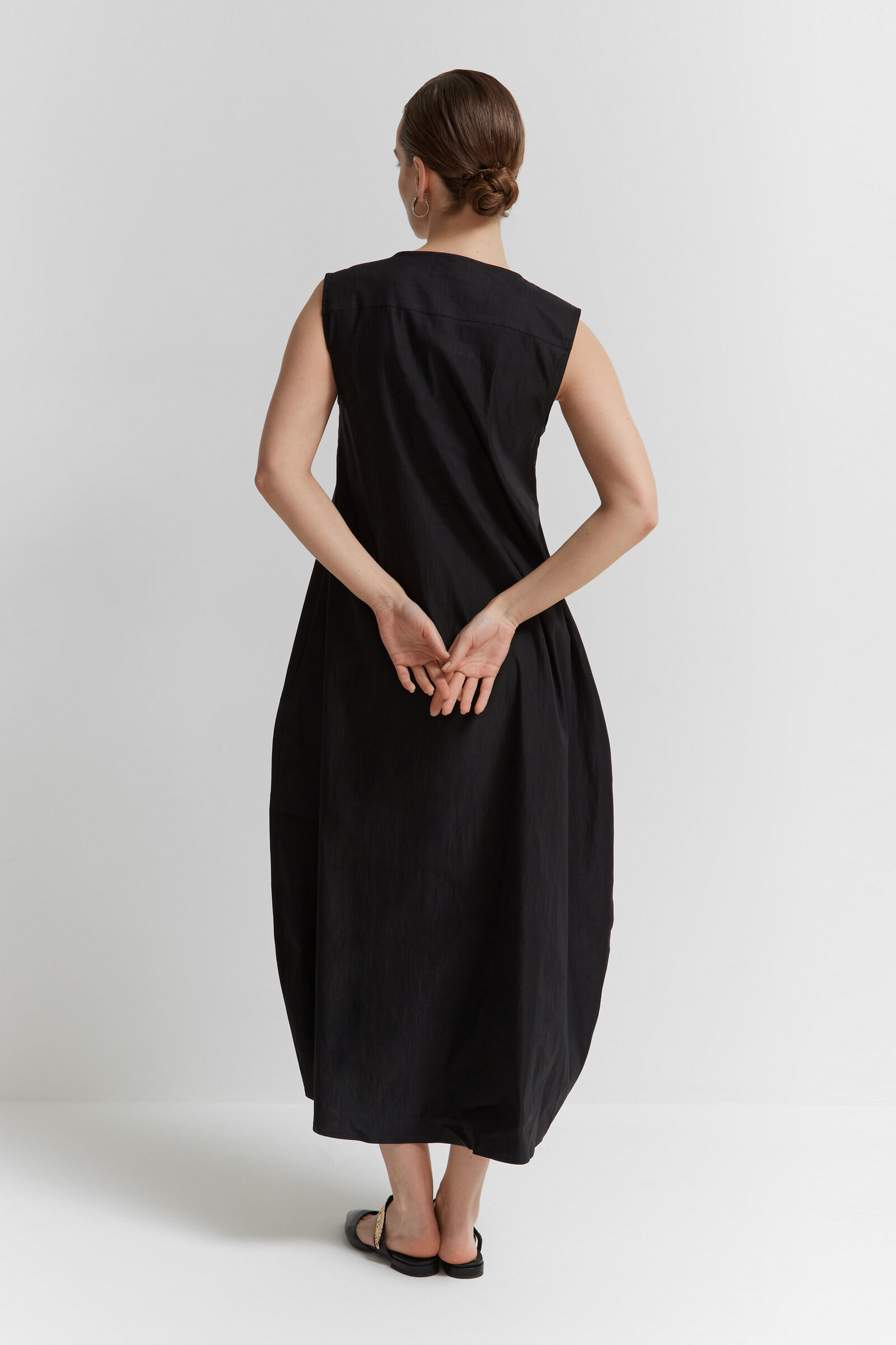 Платье без рукавов Бренд Sarah Pacini