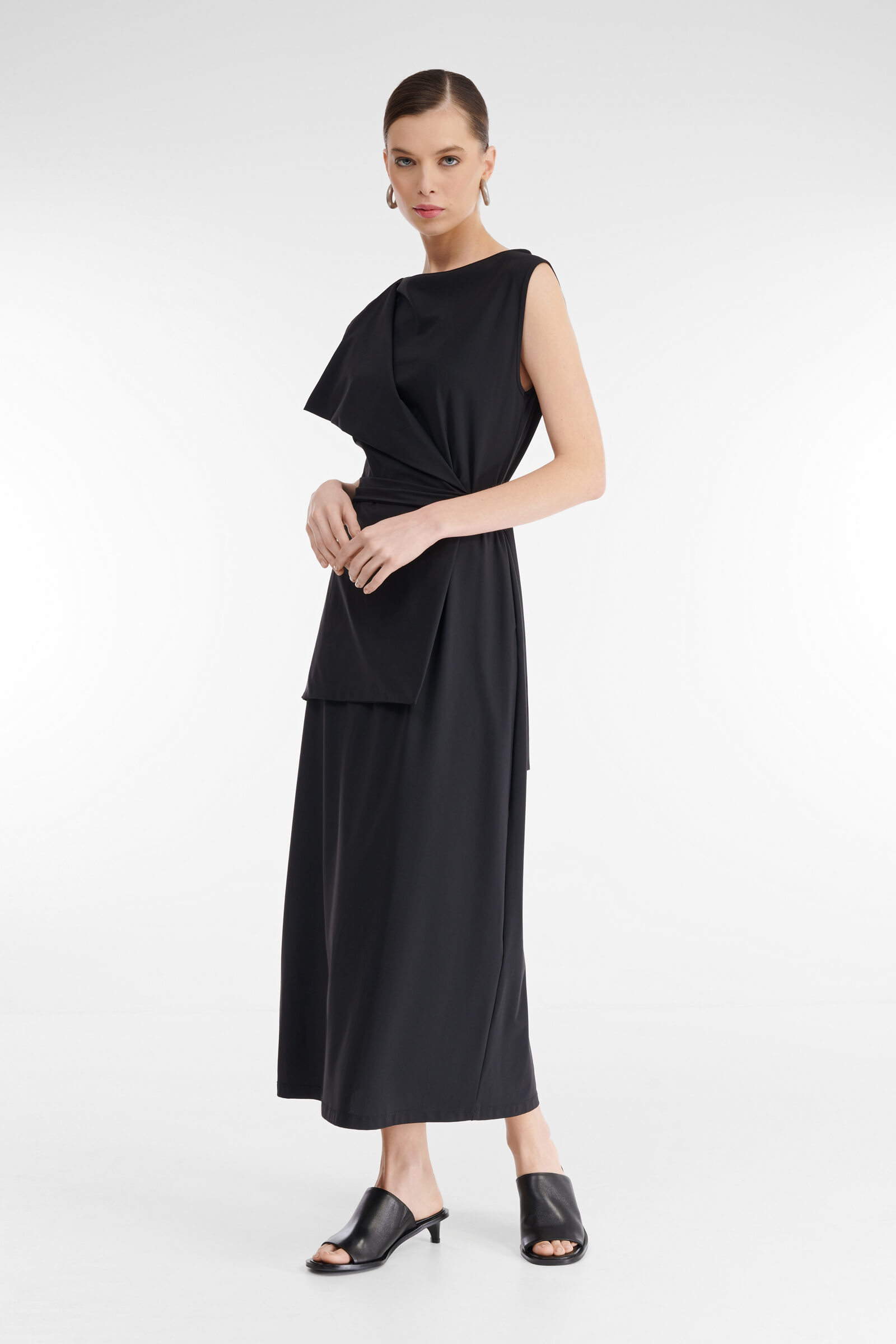 Платье сложного кроя Бренд Sarah Pacini