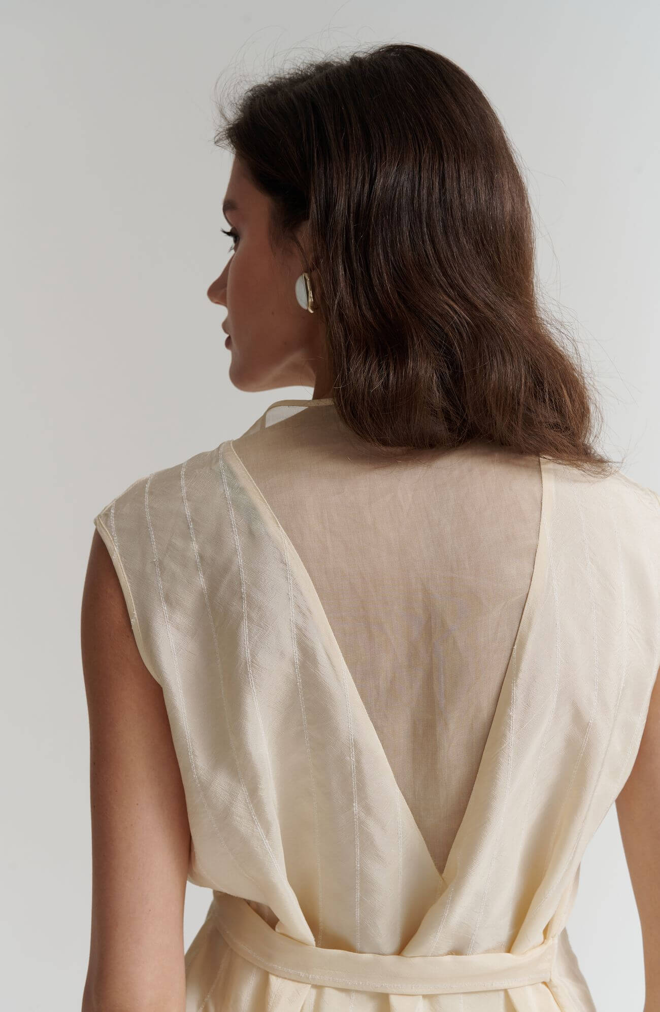 Удлиненный жилет на запах Бренд GentryPortofino