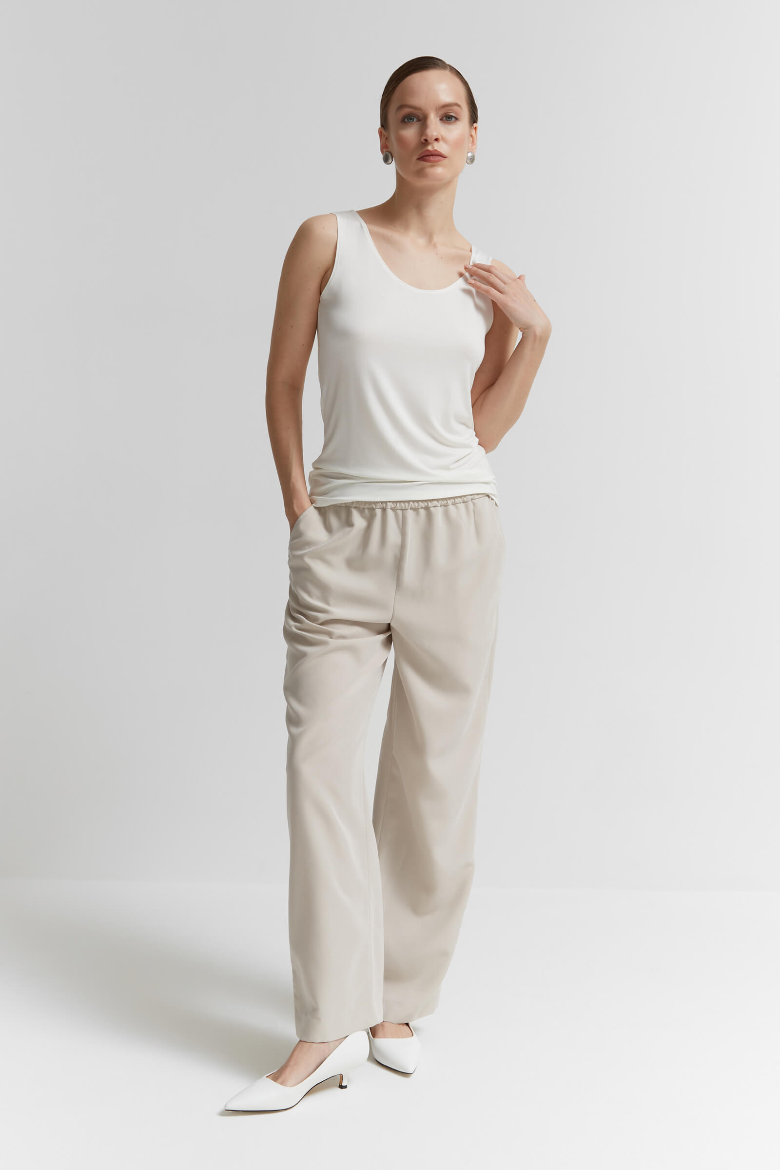 Майка на широких бретелях Бренд Sarah Pacini