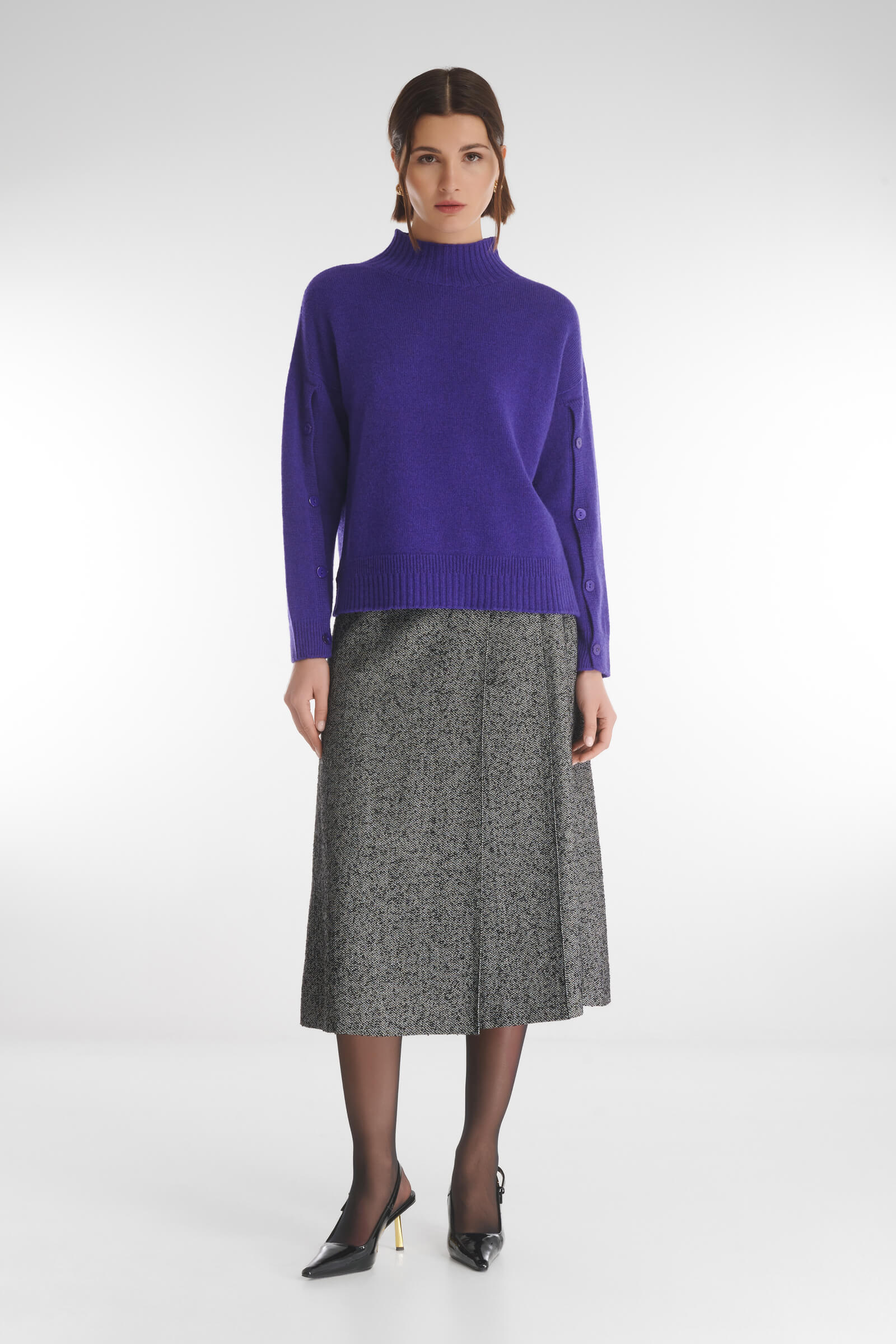 Свитер с пуговицами на рукавах Бренд Caterina Leman