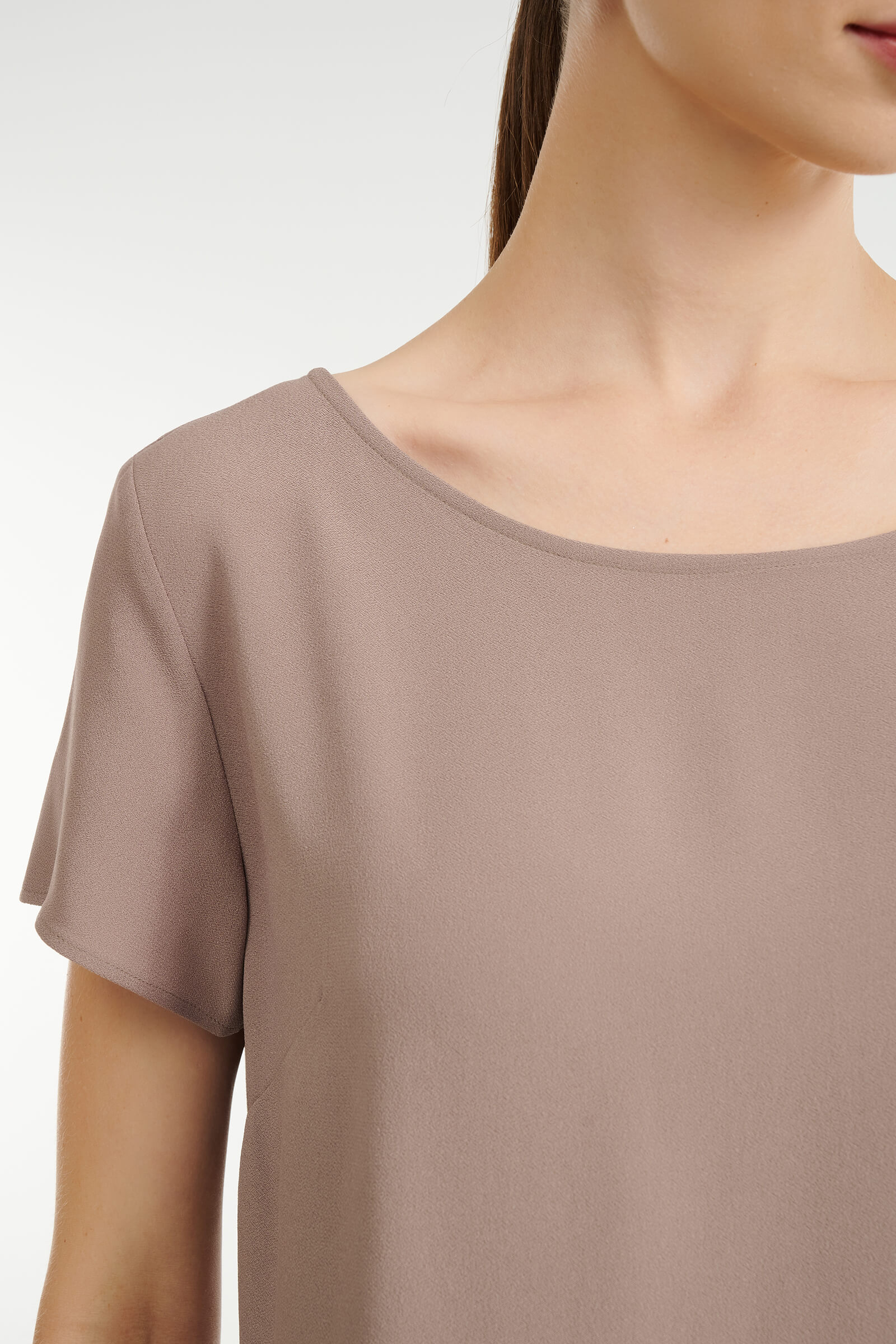 Базовый топ с коротким рукавом Бренд Rocco Ragni