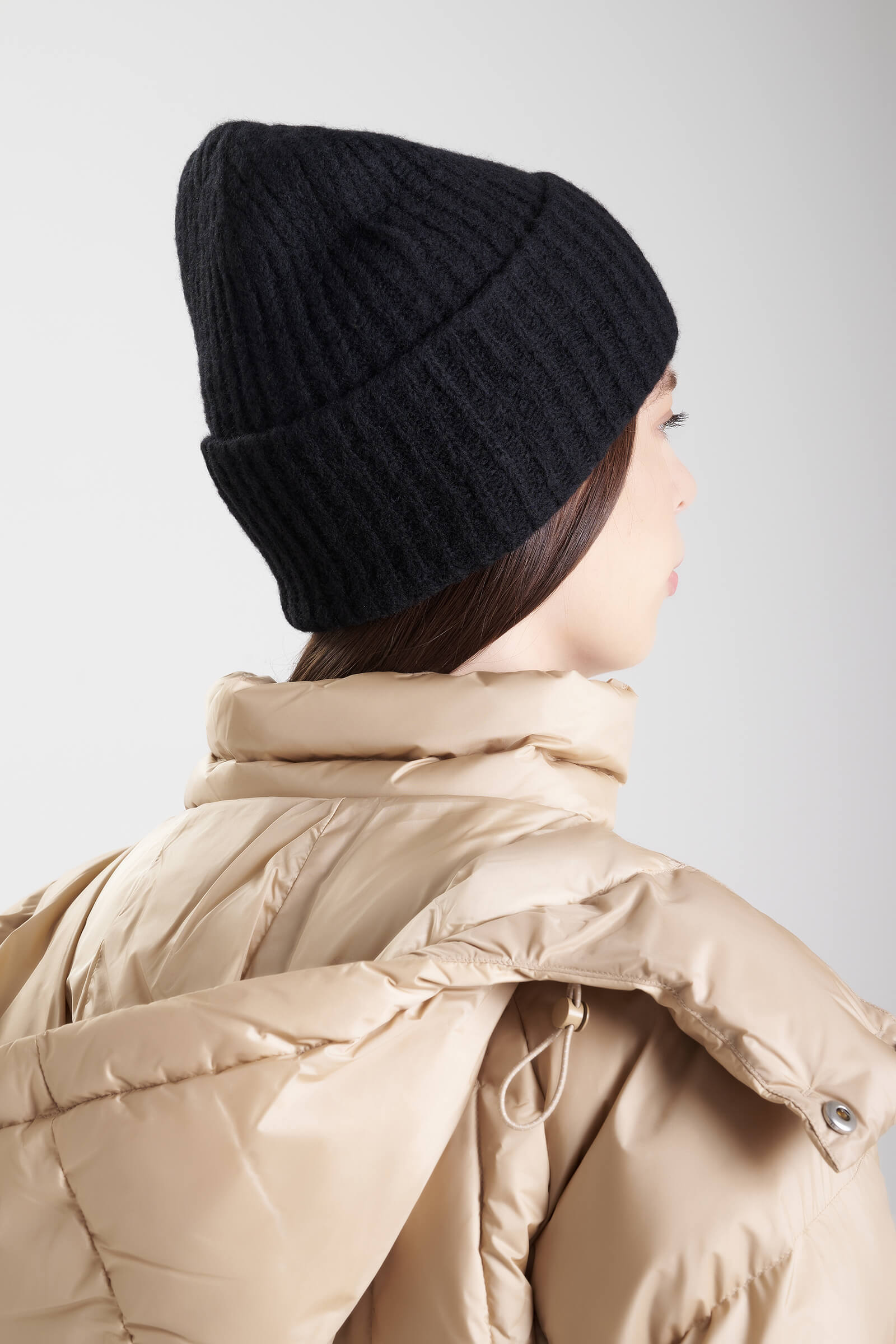 Шерстяная шапка Бренд MM