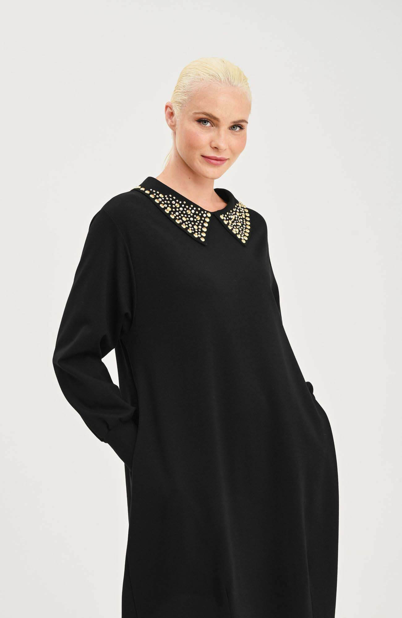 Платье с декорированным воротником Бренд Daniela Drei