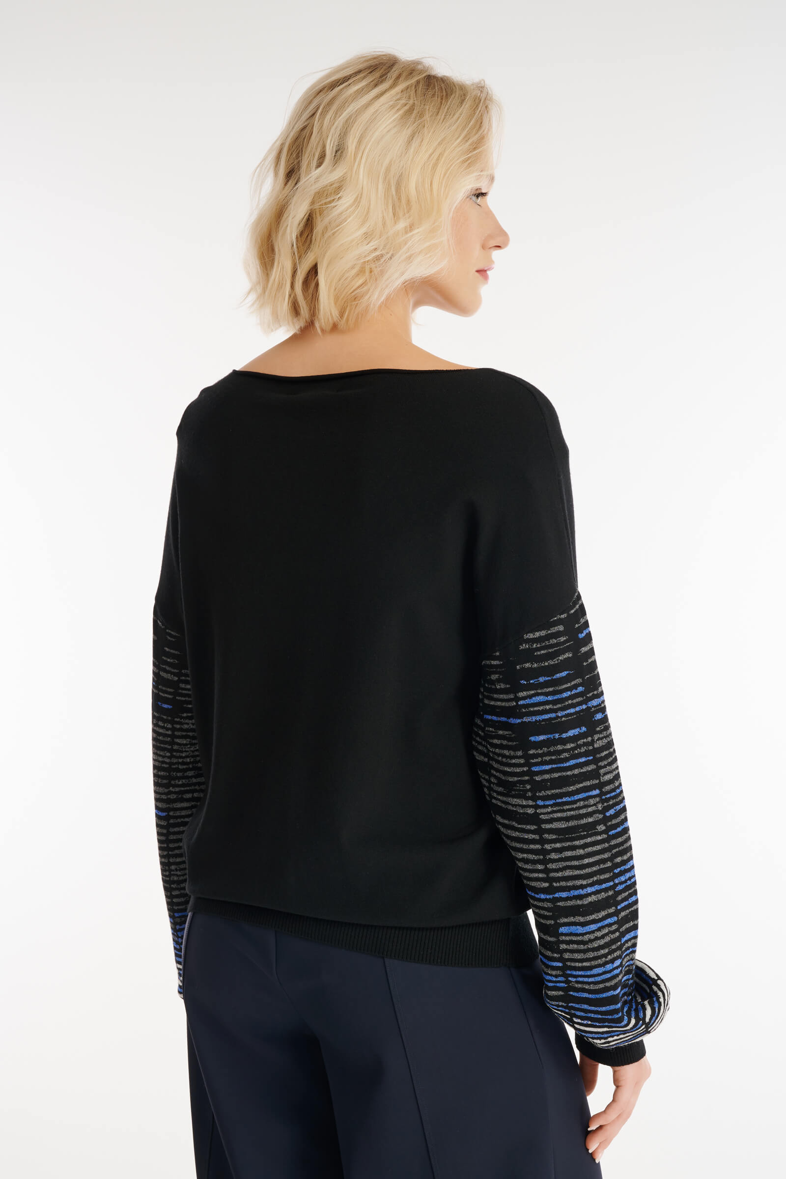 Пуловер с рукавами-фонариками Бренд Sarah Pacini