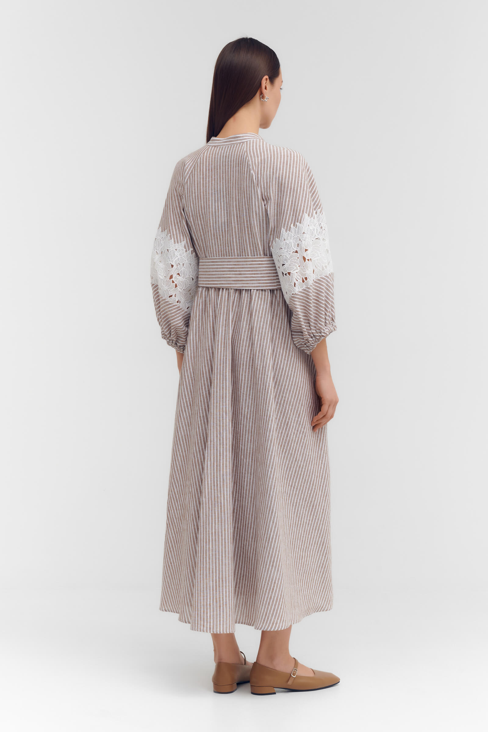 Платье с вышивкой Бренд Daniela Drei