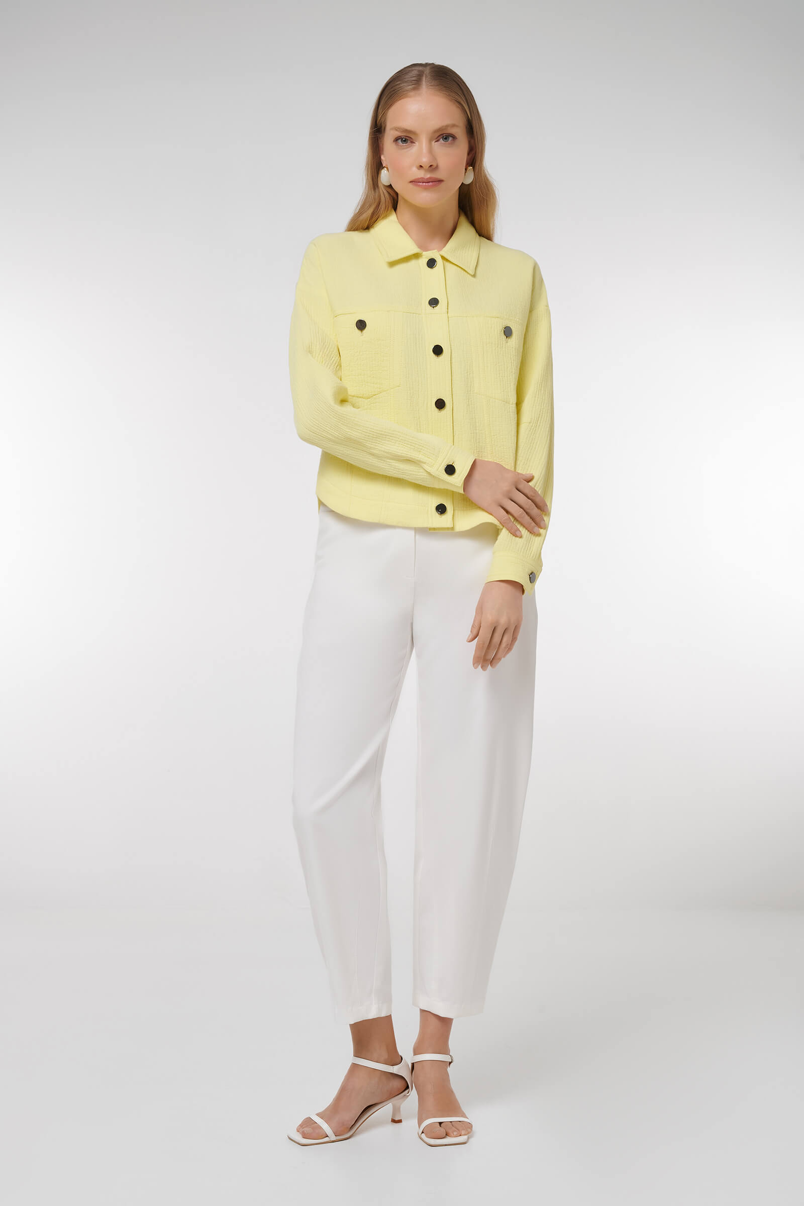 Укороченный жакет на пуговицах Бренд Caterina Leman