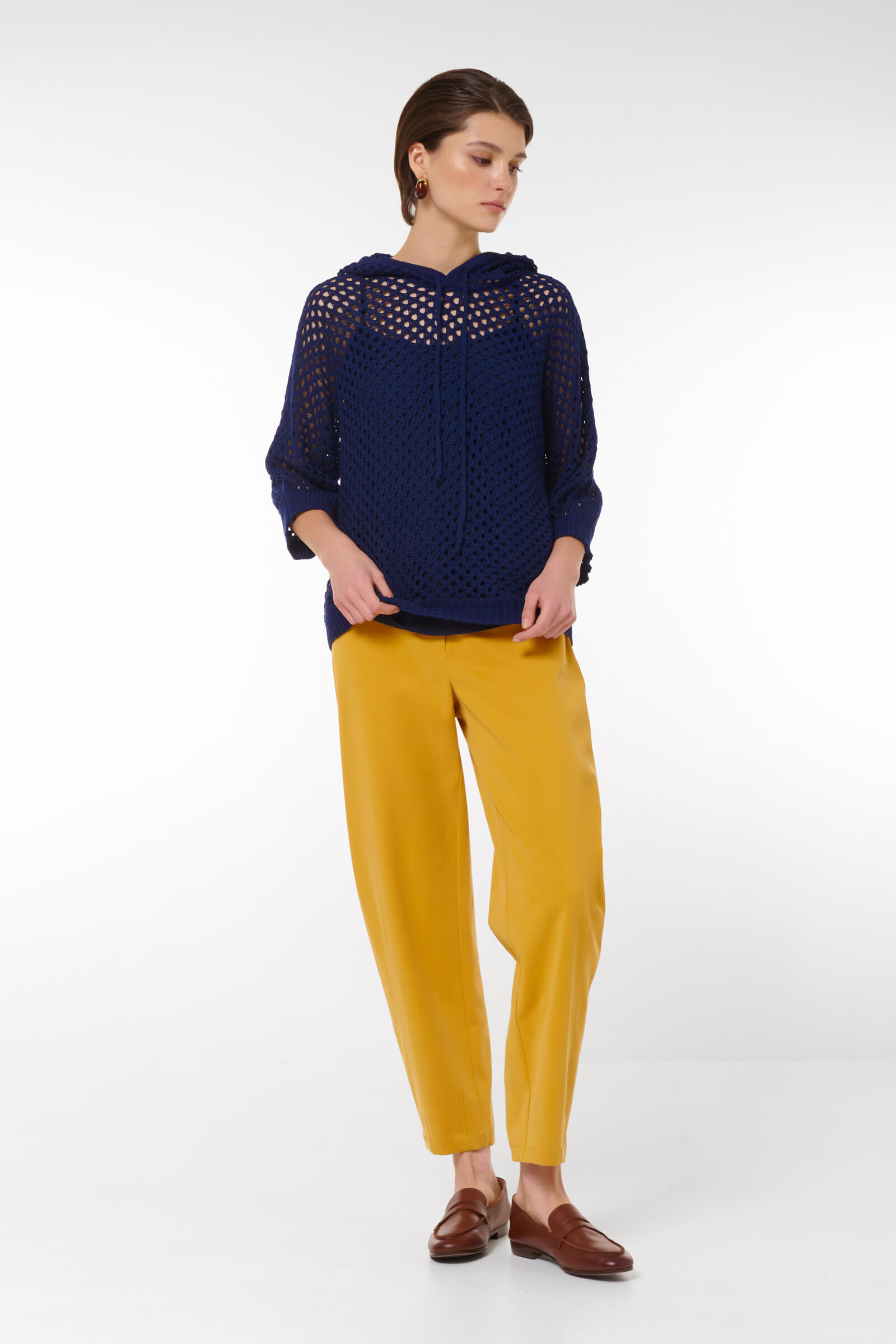 Джемпер с перфорацией Бренд Caterina Leman