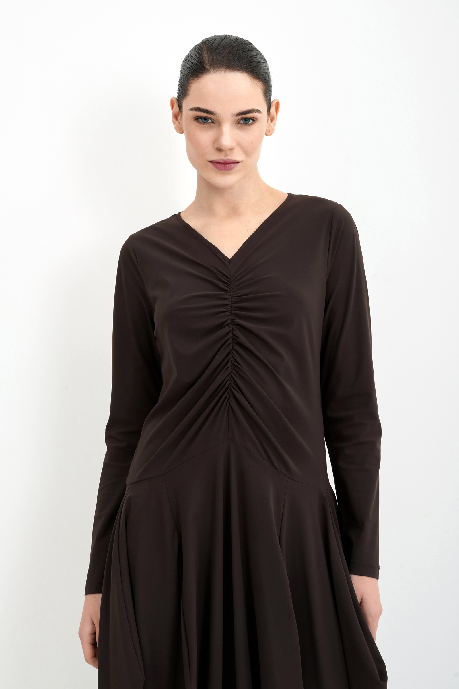 Платье из тонкого трикотажа с драпировкой Бренд High