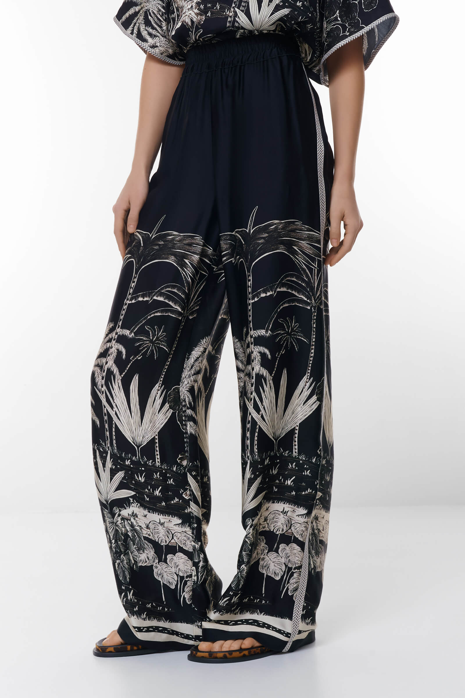 Брюки с растительным рисунком Бренд Caterina Leman