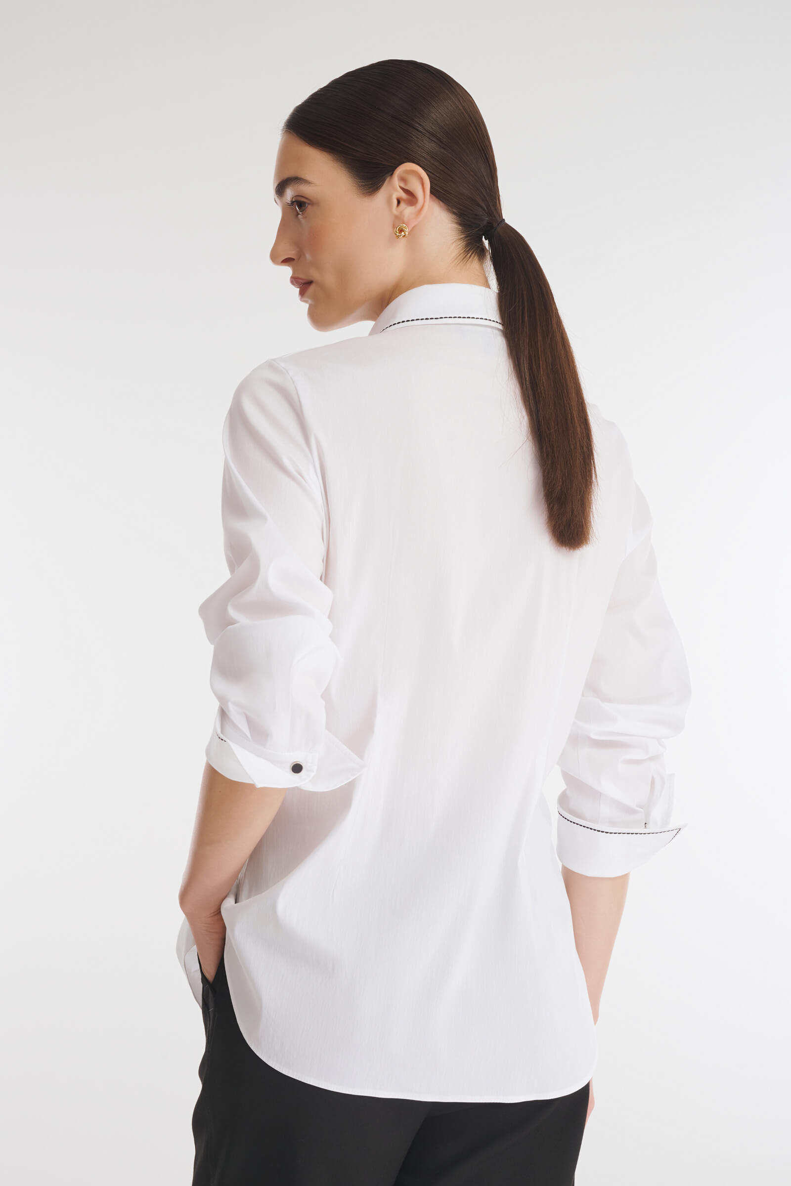 Хлопковая рубашка с контрастной строчкой Бренд Caterina Leman