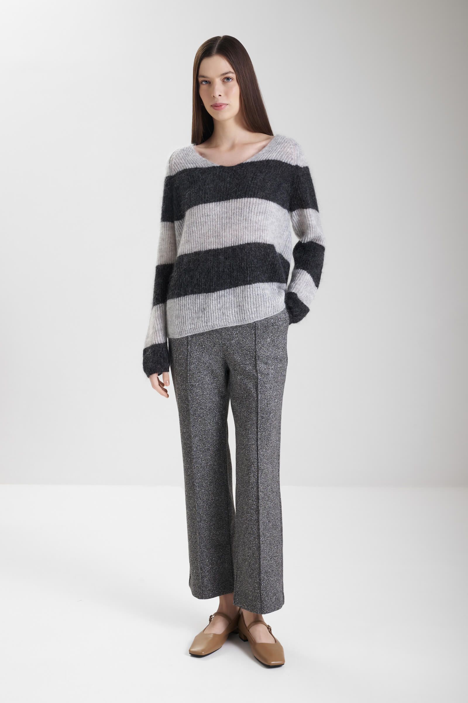 Пуловер с мохером Бренд MM