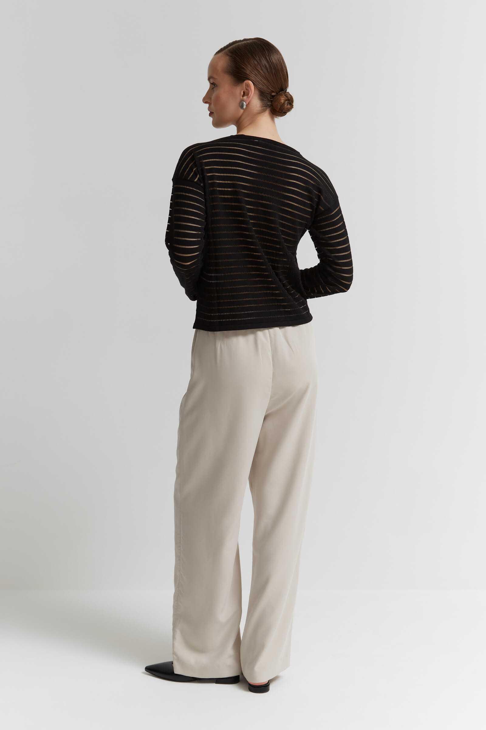 Лонгслив с вырезом-лодочкой Бренд Sarah Pacini