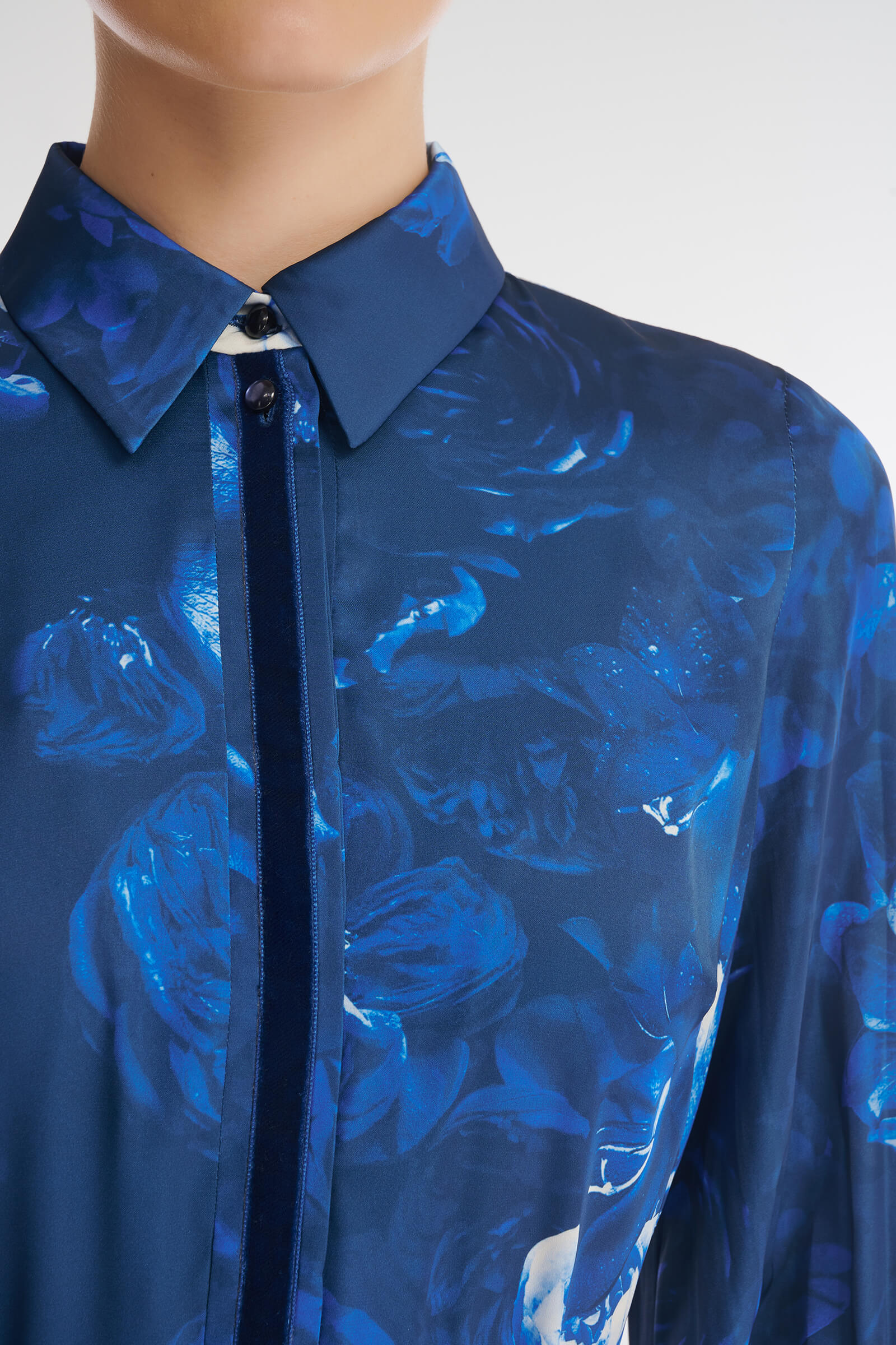 Плиссированное платье-рубашка с принтом Бренд Caterina Leman