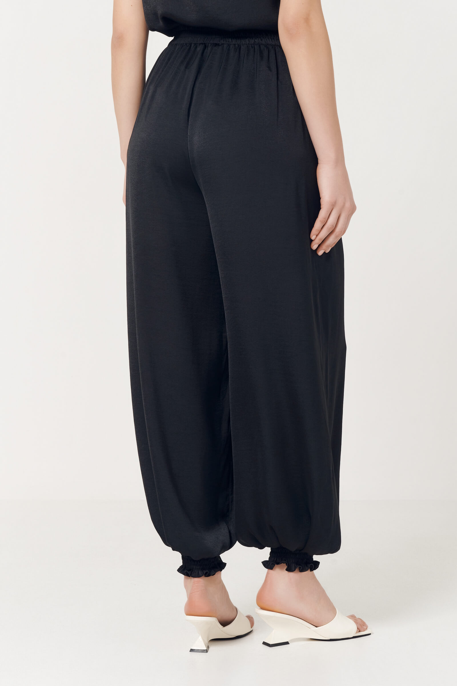 Брюки-алладины из из поливискозы Бренд Caterina Leman