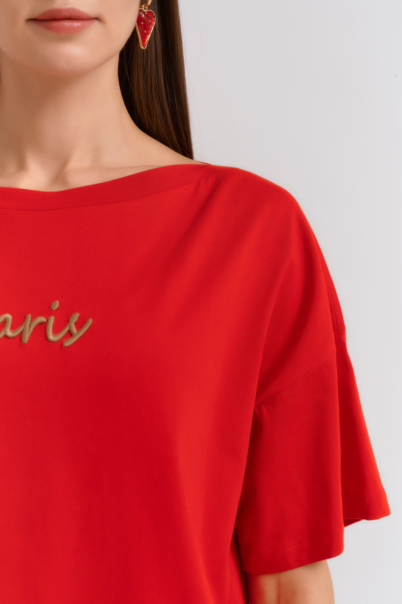 Футболка с вышивкой Бренд Diana Gallesi