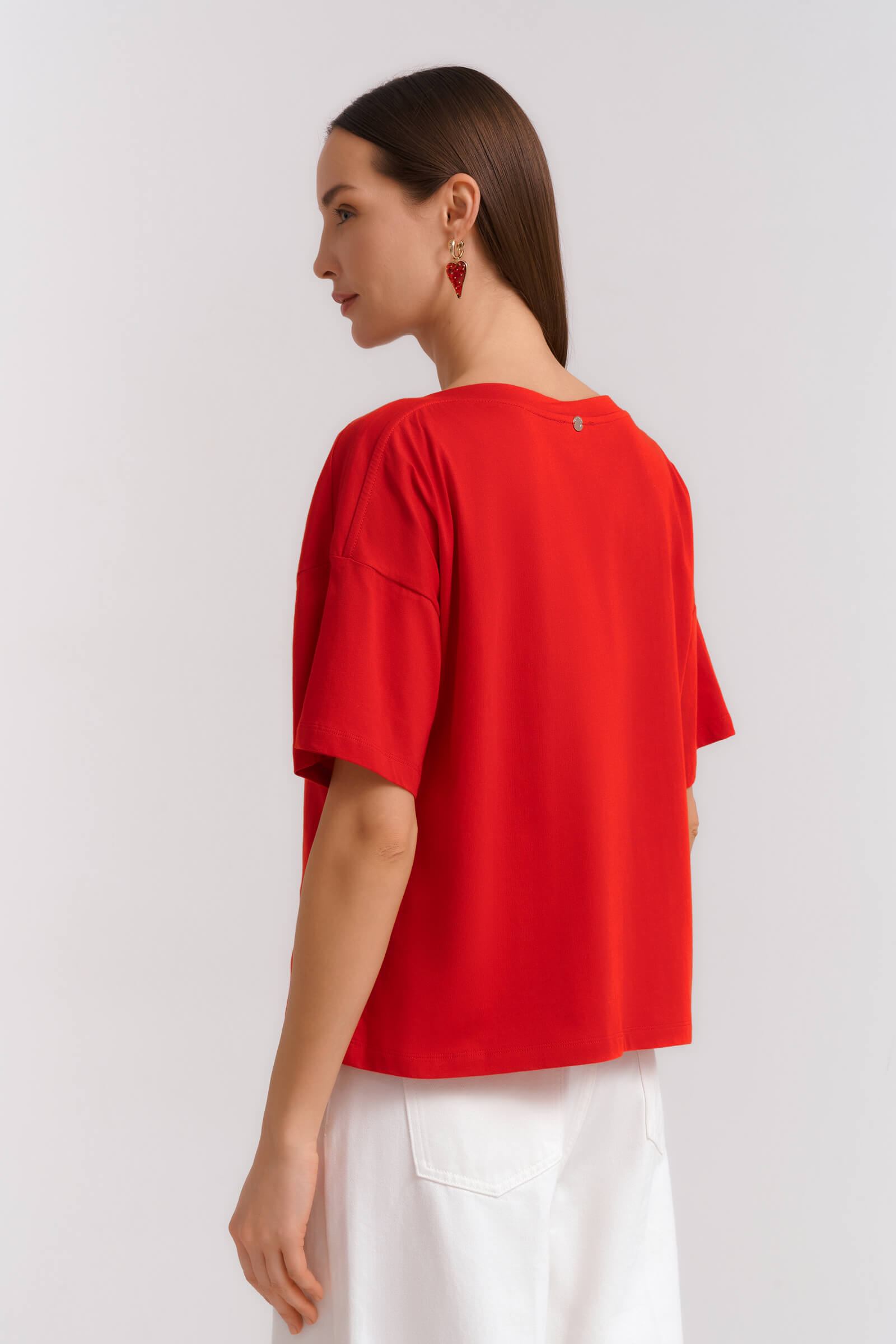 Футболка с вышивкой Бренд Diana Gallesi