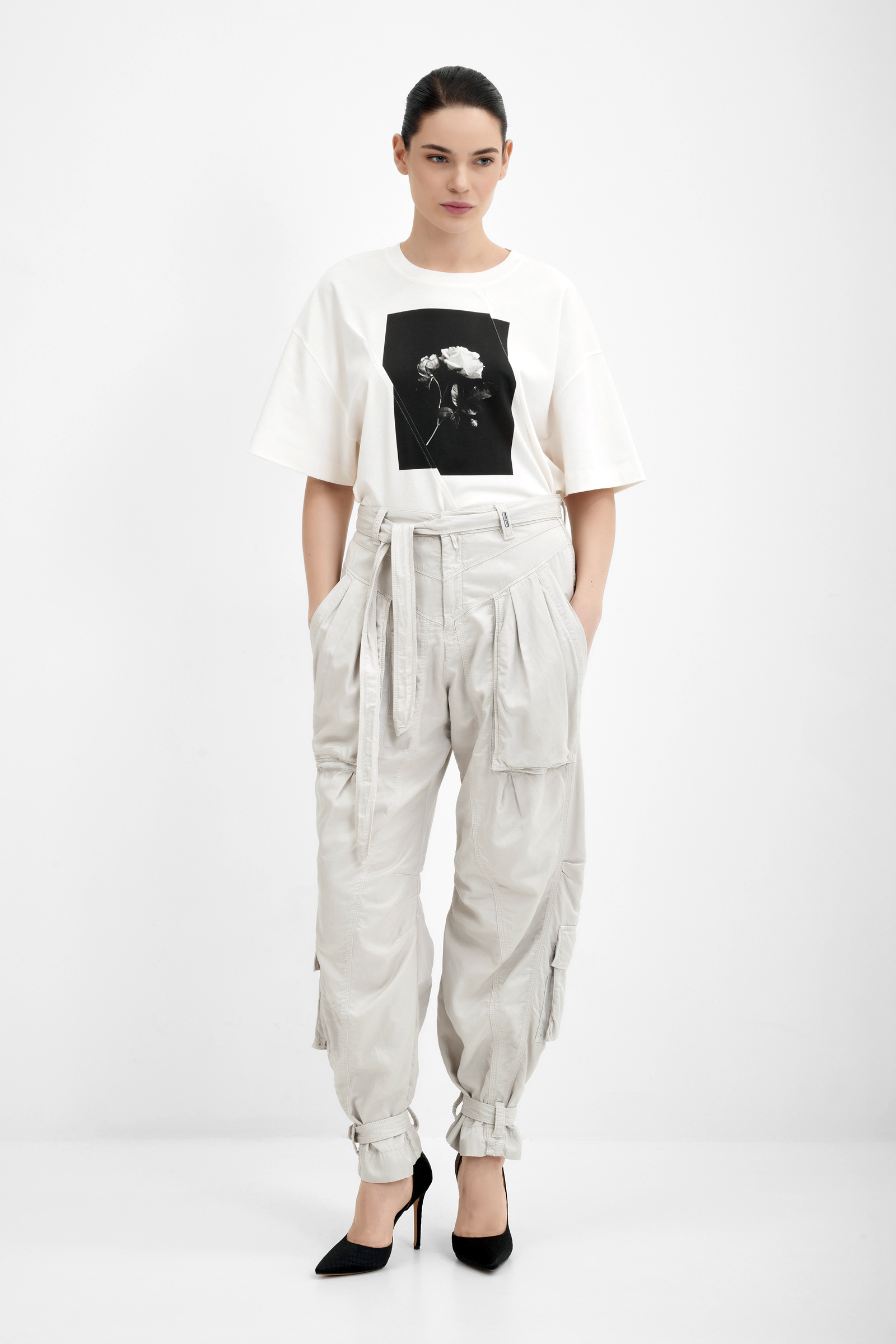 Брюки карго с карманами Бренд High