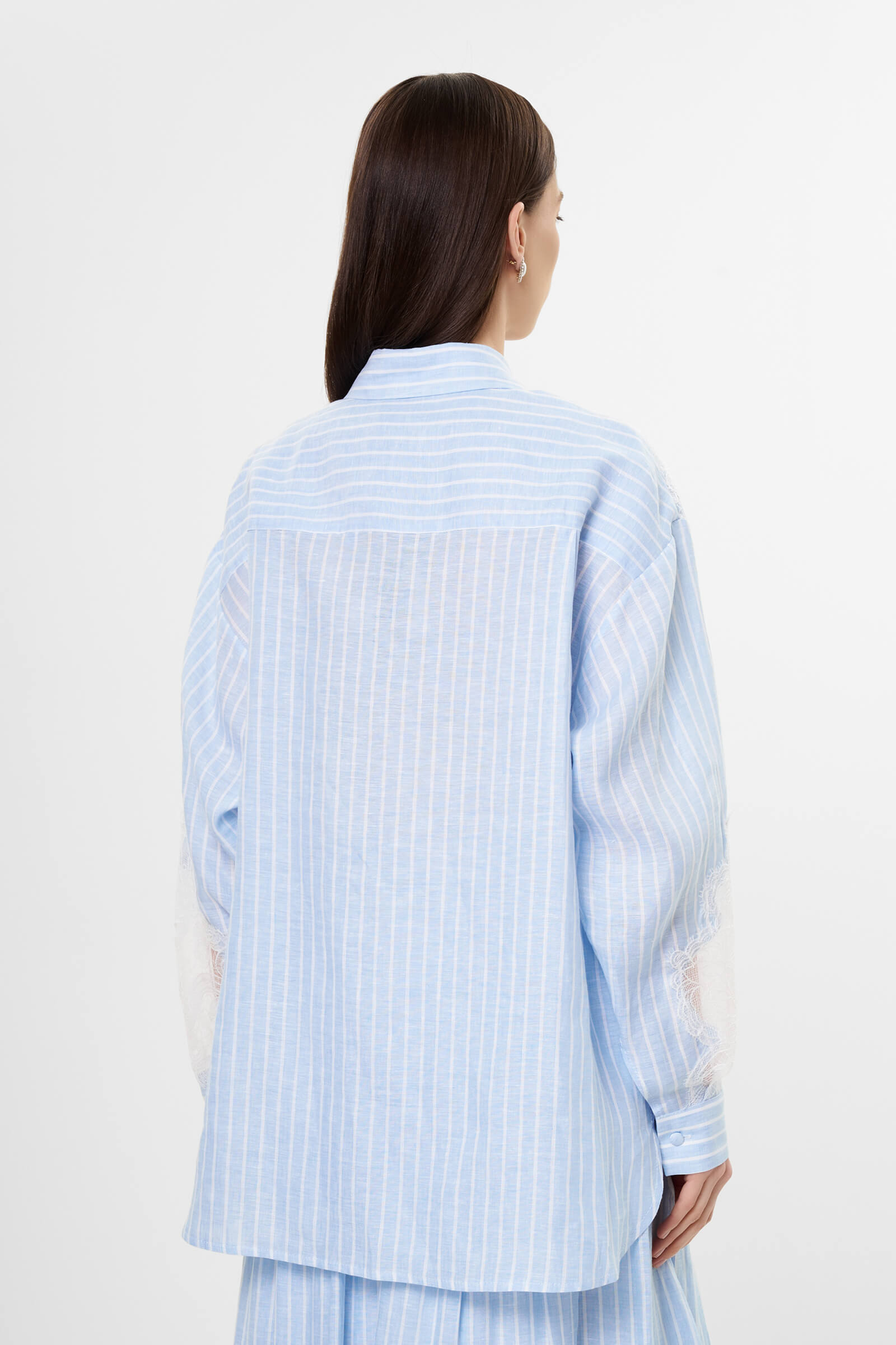 Льняная рубашка с кружевом Бренд Daniela Drei