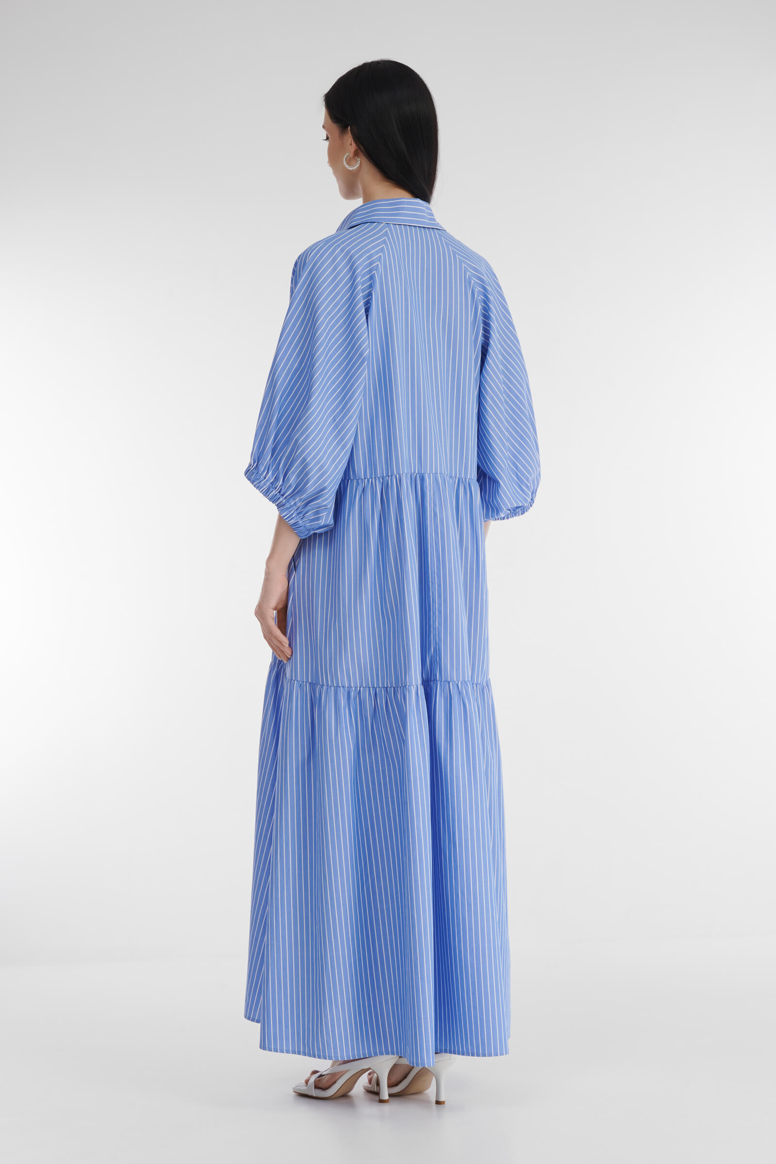 Хлопковое платье-рубашка с цветочной вышивкой Бренд Daniela Drei