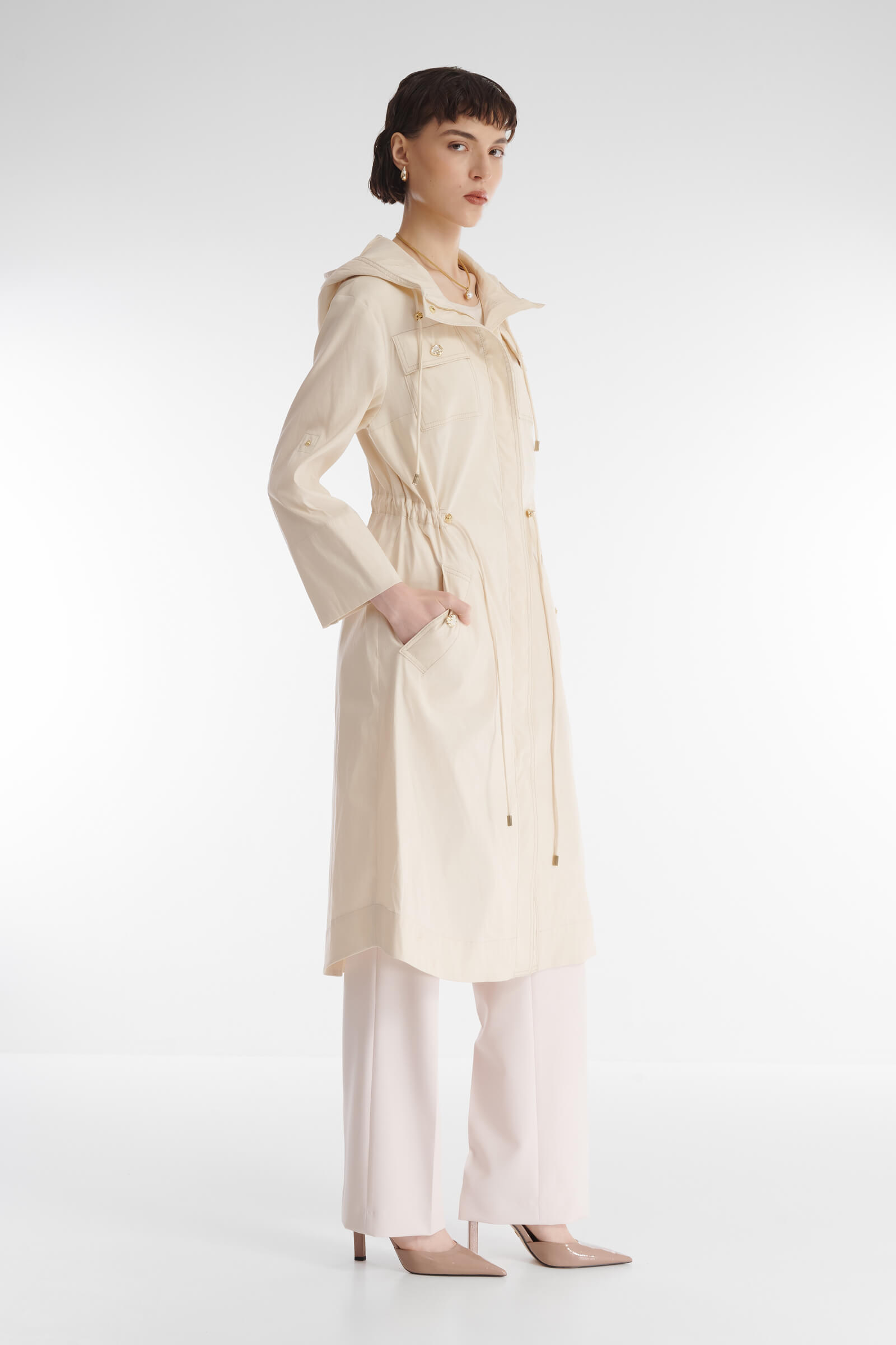 Легкий плащ с капюшоном Бренд Caterina Leman