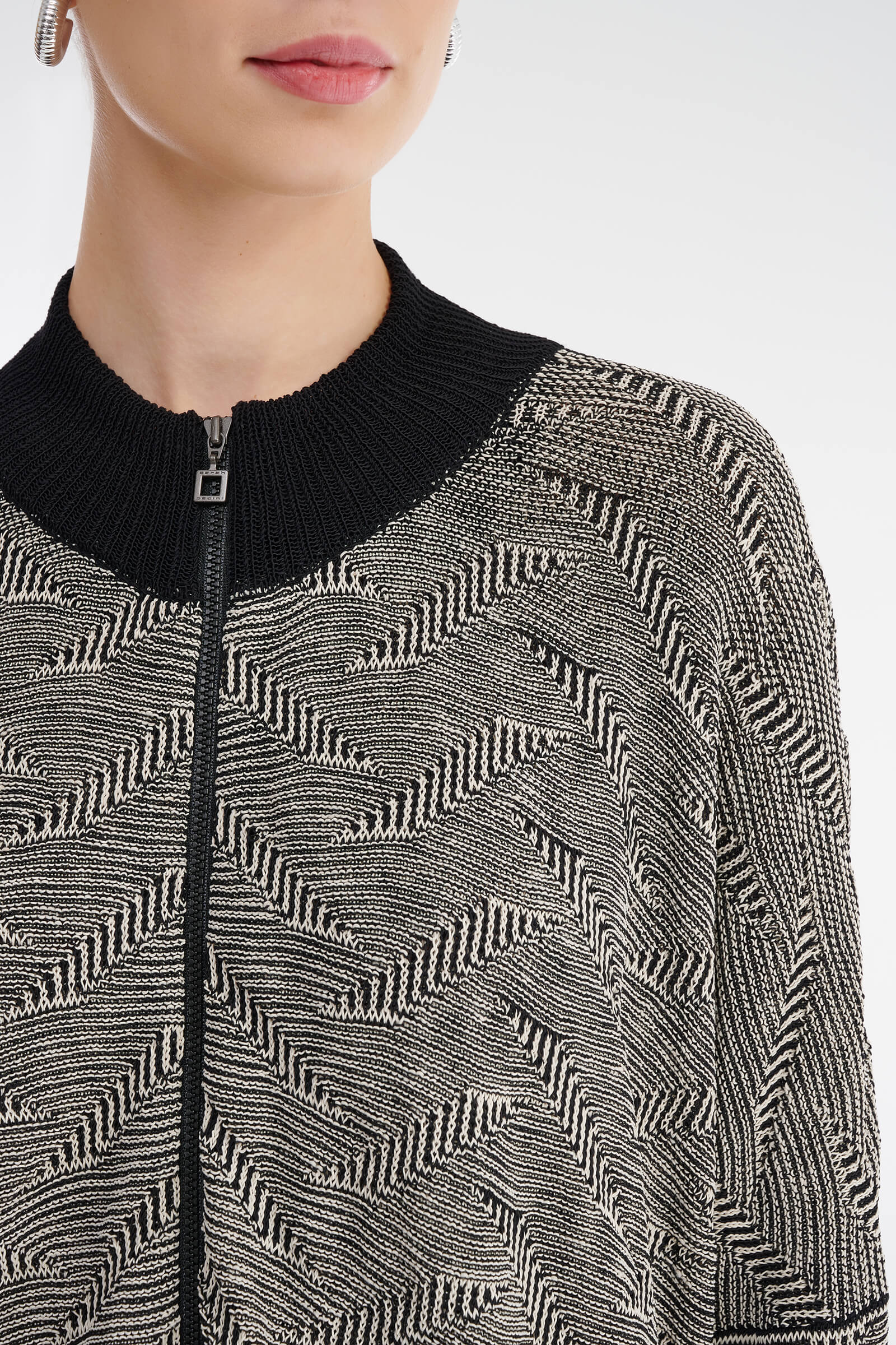 Кардиган на молнии с воротником Бренд Sarah Pacini