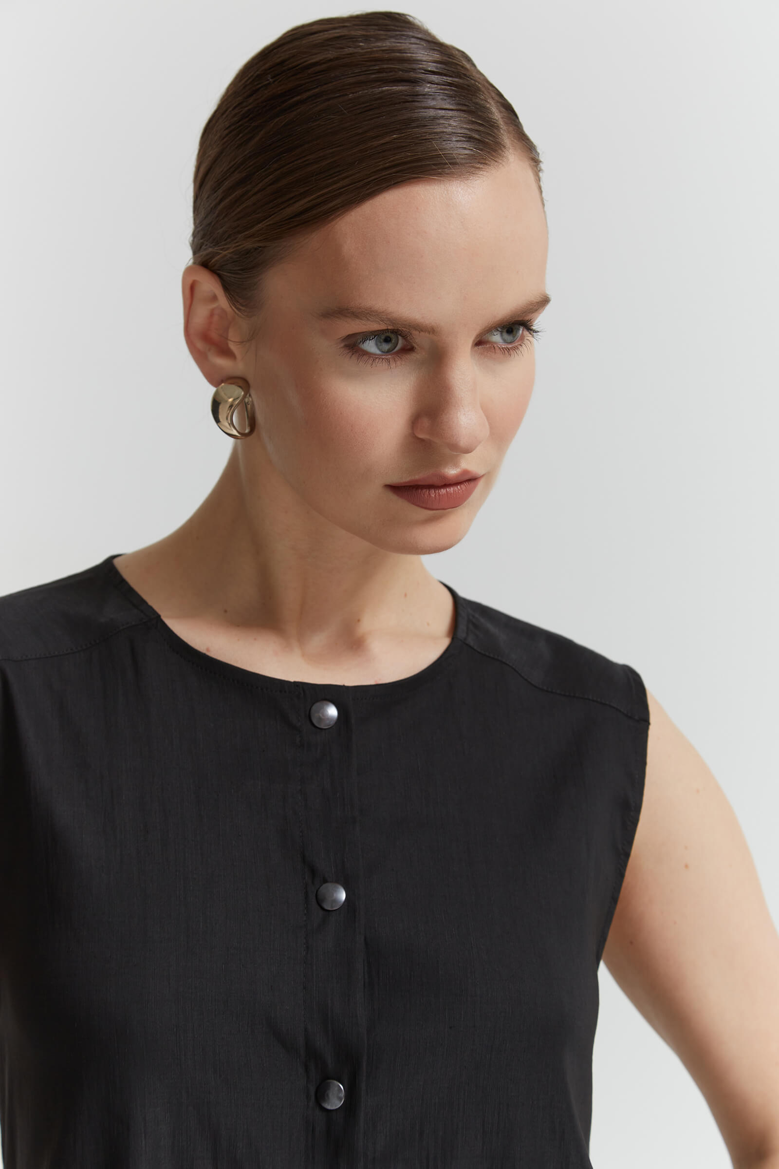 Платье без рукавов Бренд Sarah Pacini