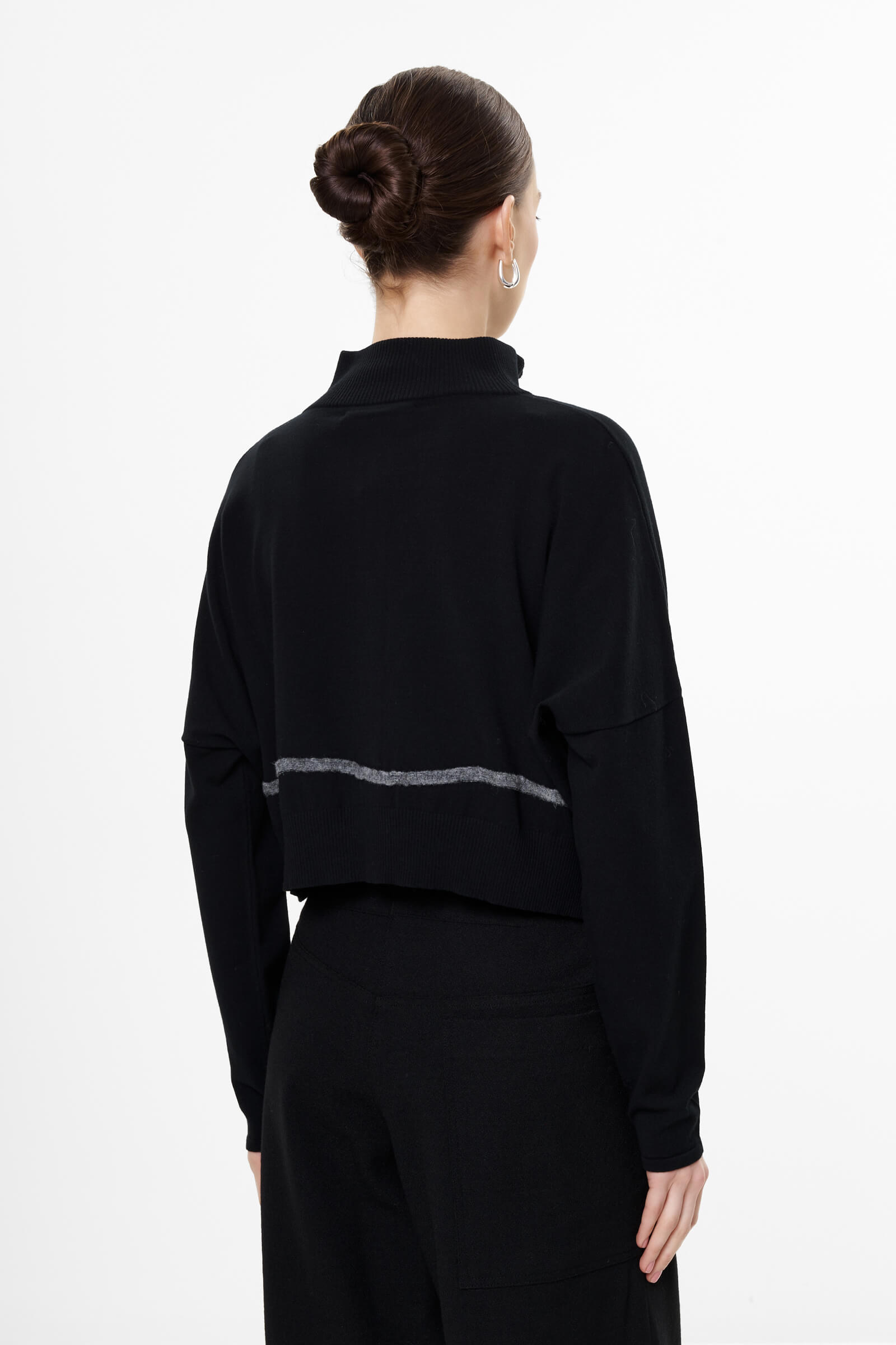 Укороченный кардиган из смесовой вискозы Бренд Sarah Pacini