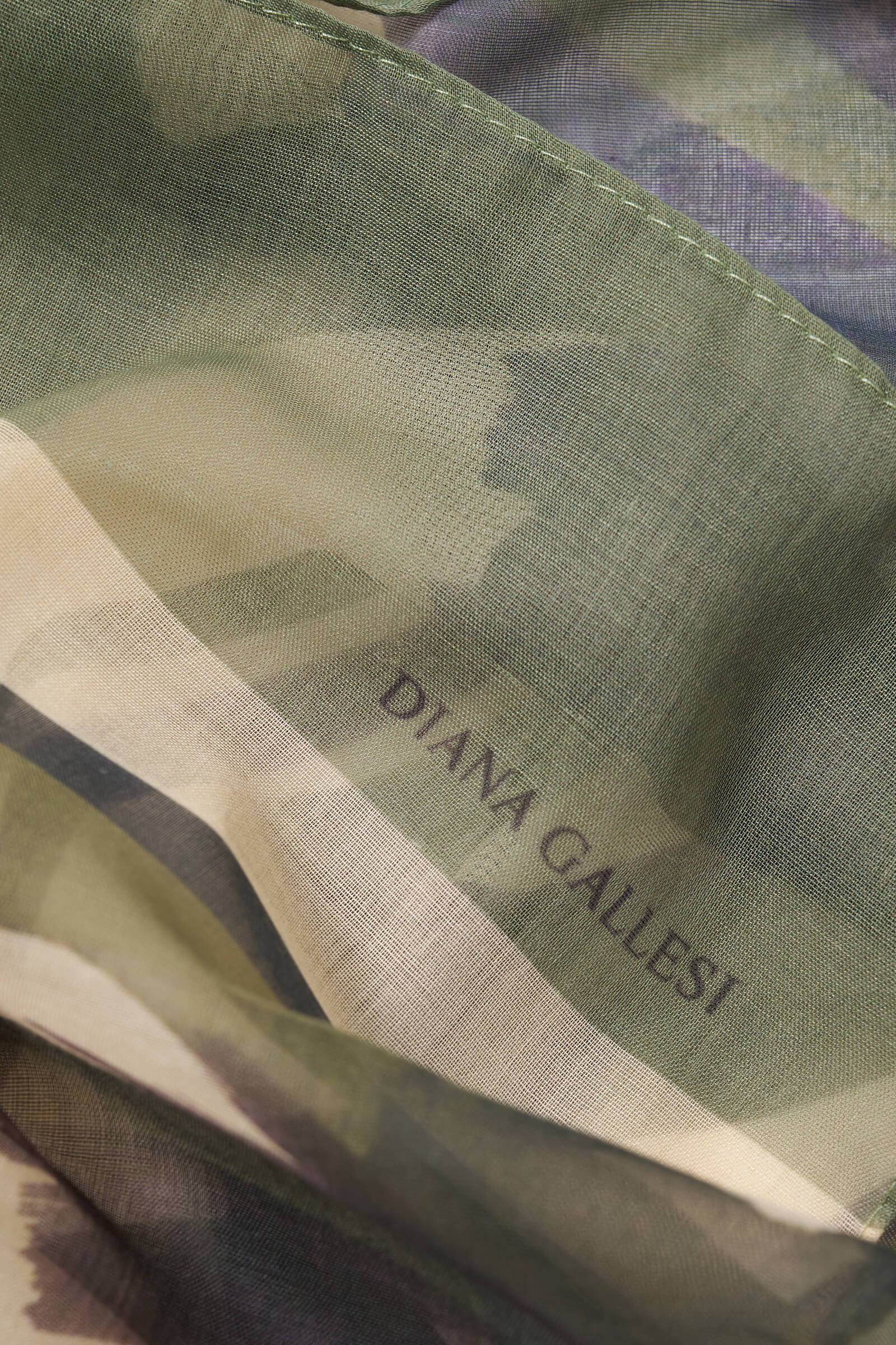 Принтованный палантин Бренд Diana Gallesi