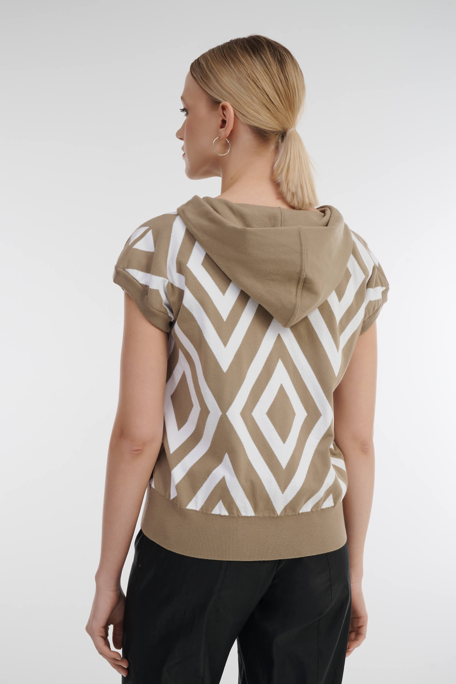 Кардиган на молнии с капюшоном Бренд Sarah Pacini