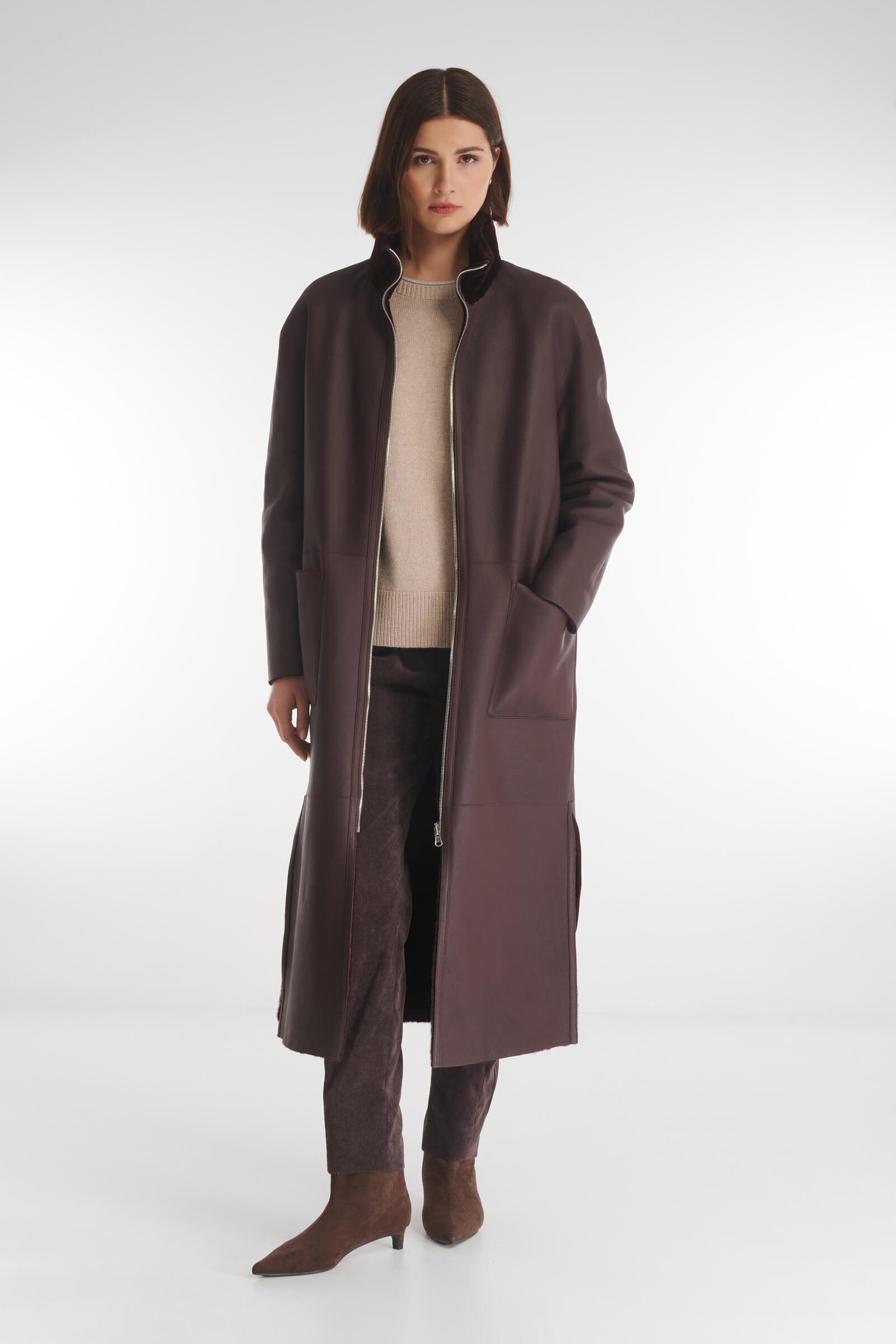 Двусторонняя дубленка с воротником-воронкой Бренд Caterina Leman