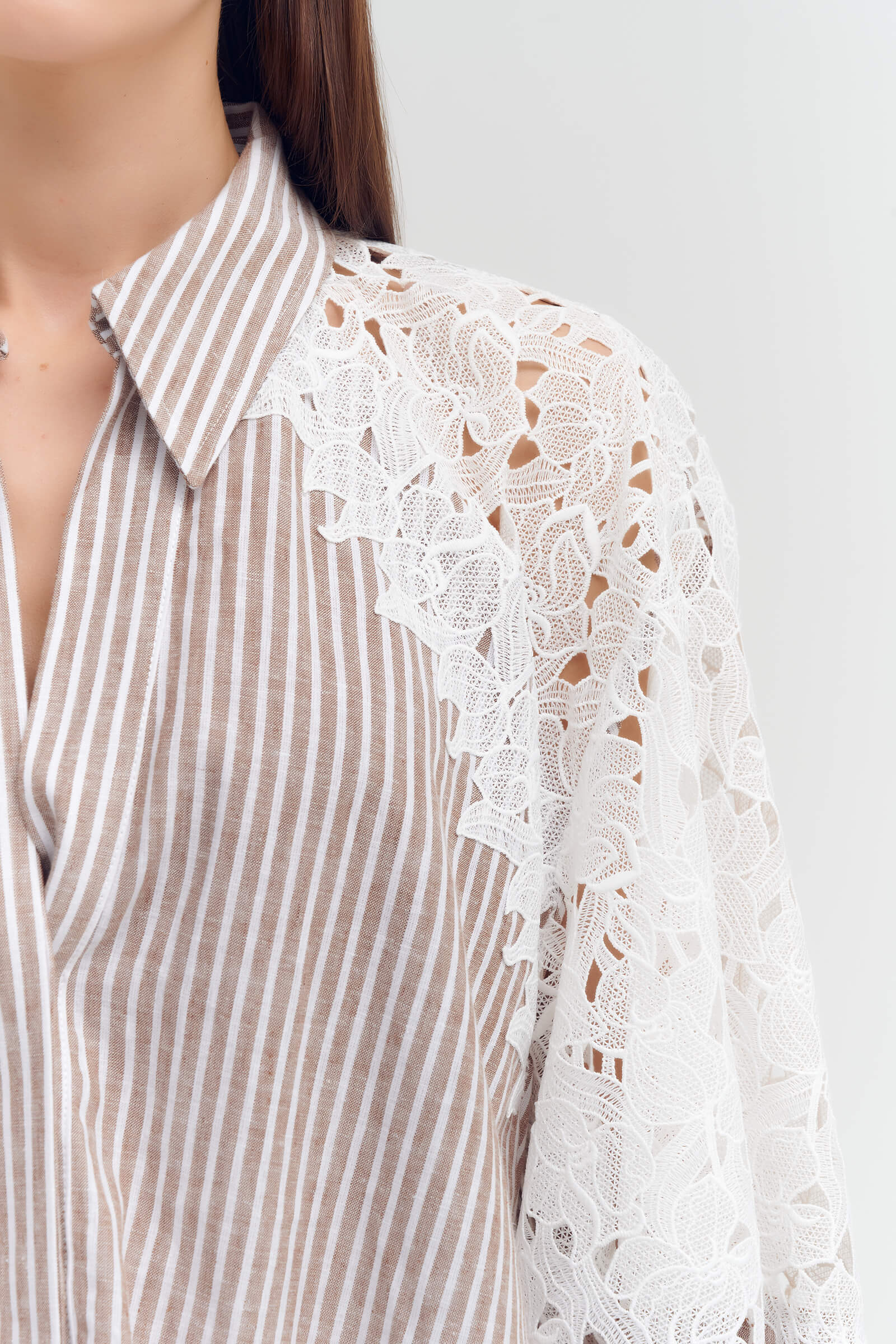 Блузка с вышивкой Бренд Daniela Drei