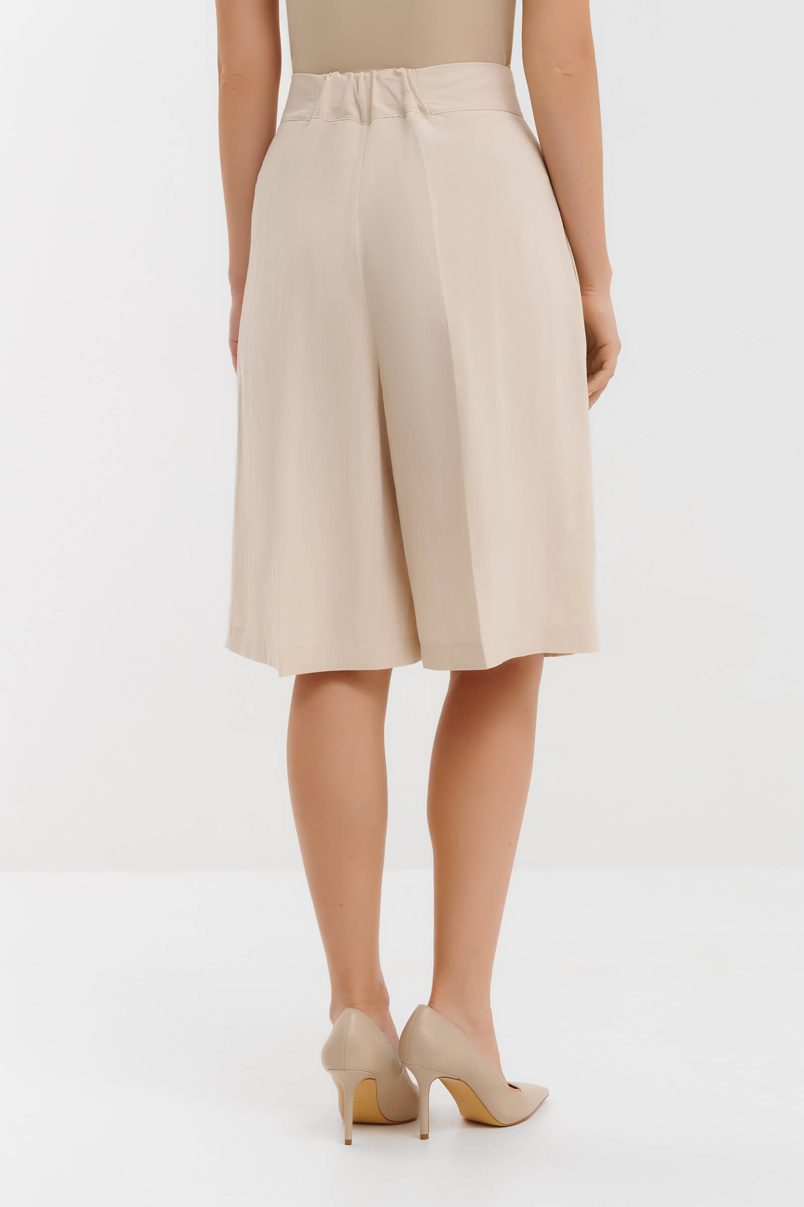 Широкие шорты из льна Бренд Milva Mi