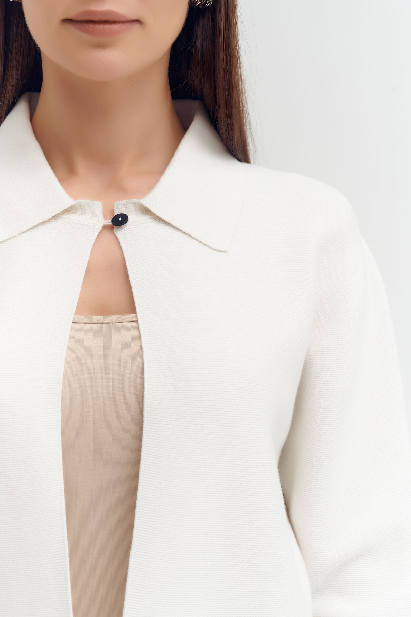 Укороченный жакет на пуговице Бренд Sarah Pacini